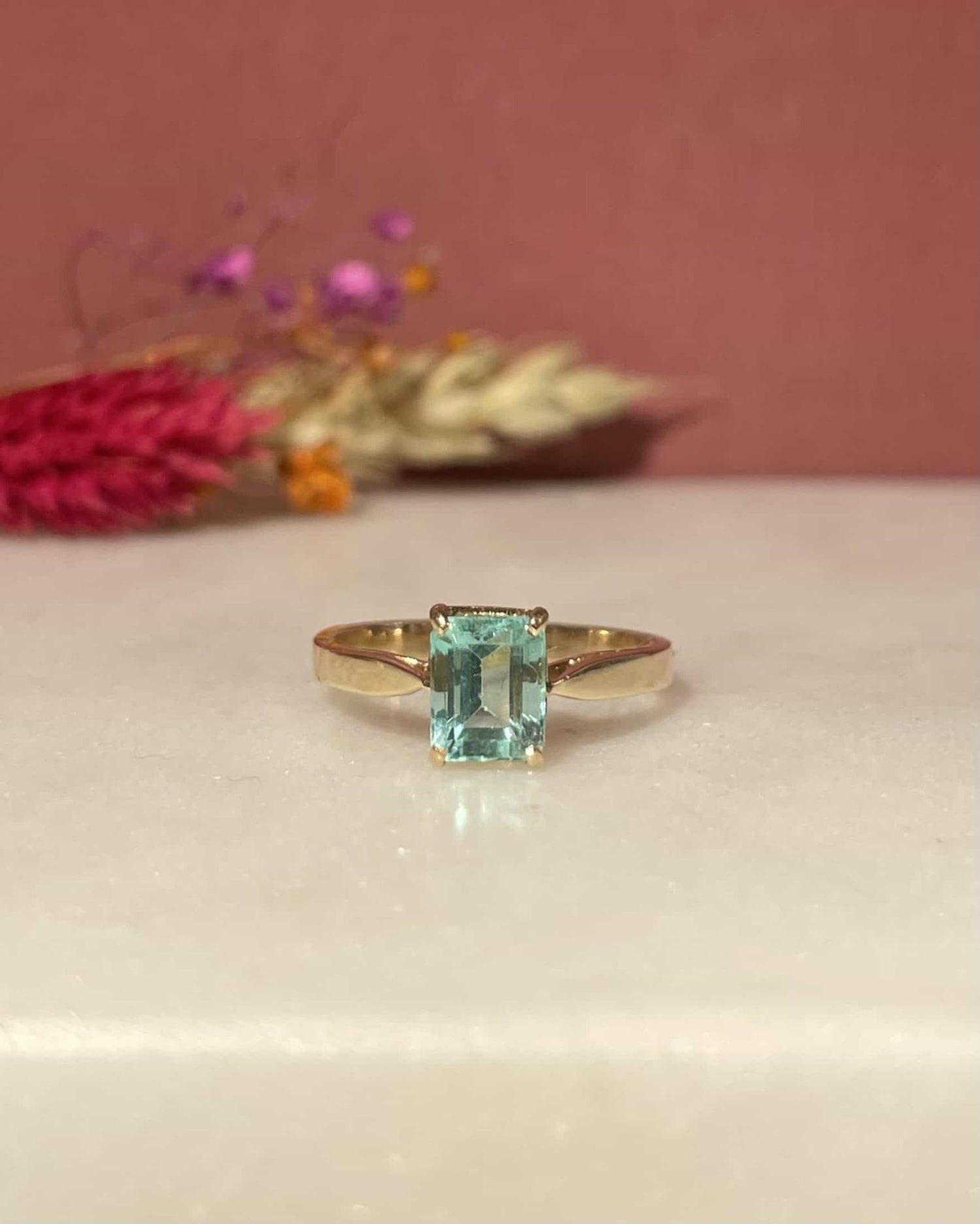 Bague Vintage Solitaire Émeraude 1 Carat "Elin" - Elliade Paris