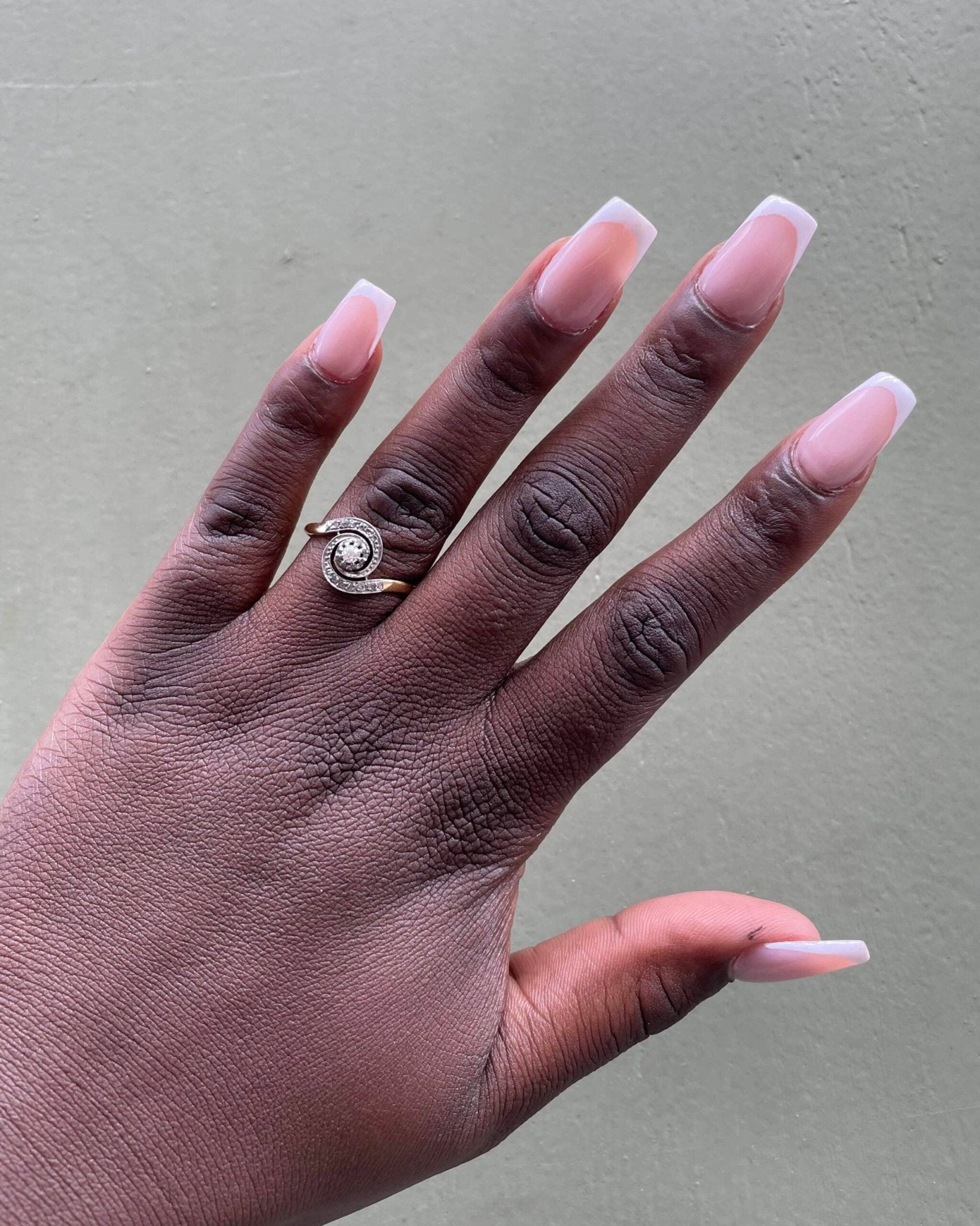 Bague Vintage Tourbillon 13 Diamants "Astrid" - Elliade Paris