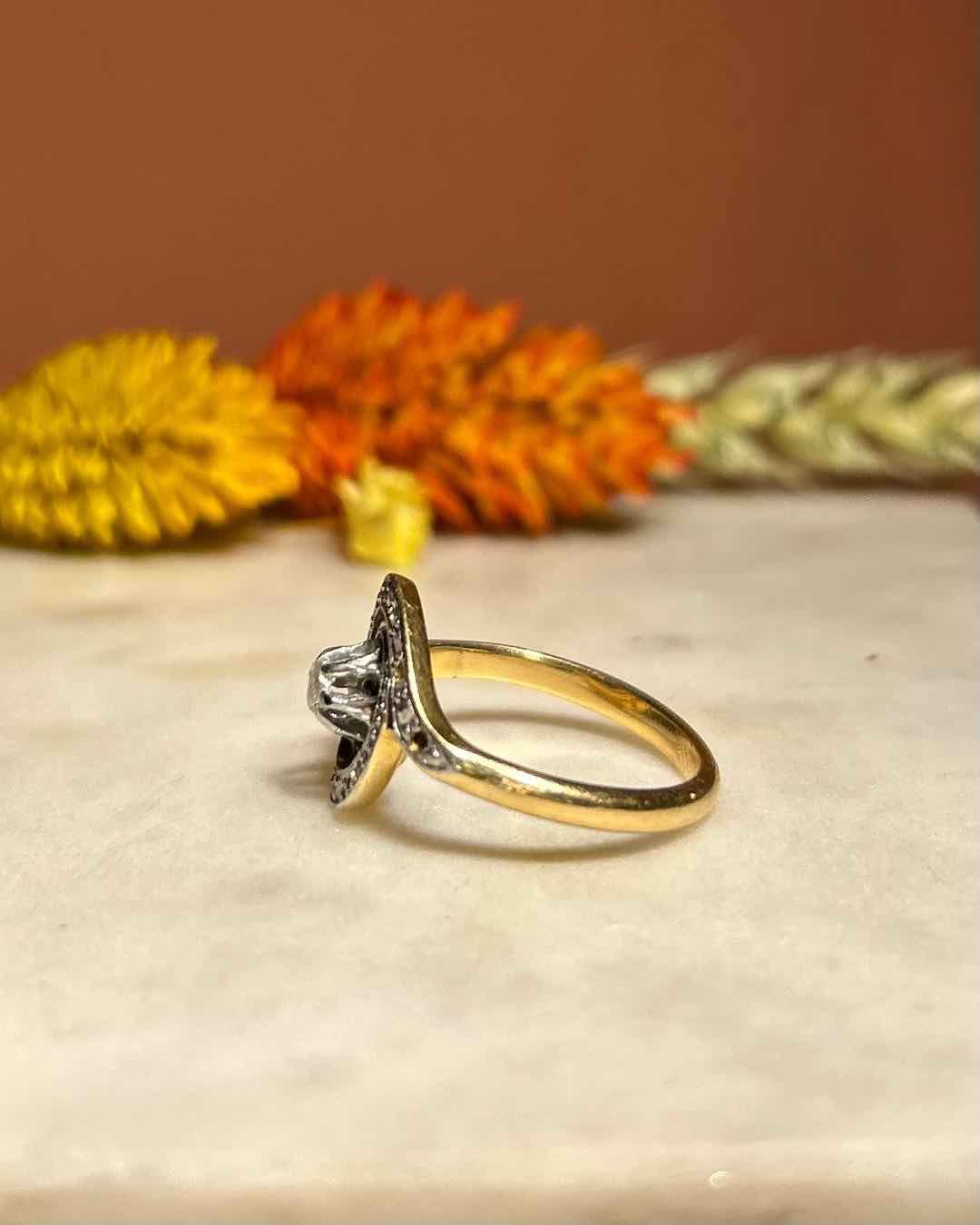 Bague Vintage Tourbillon Diamants "Mona" - Elliade Paris