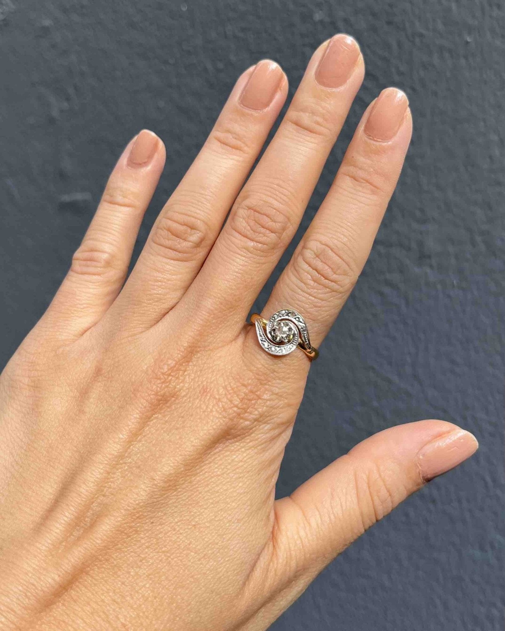 Bague Vintage Tourbillon Diamants "Sienna" - Elliade Paris