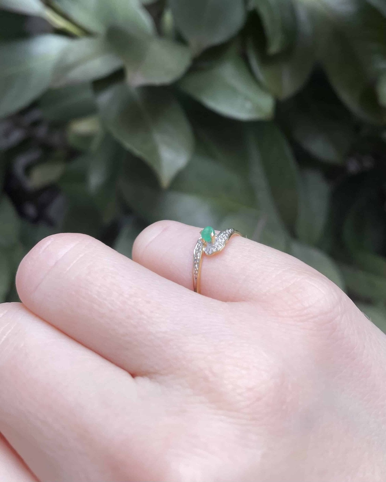 Bague Vintage Tourbillon Émeraude "Iseult" - Elliade Paris