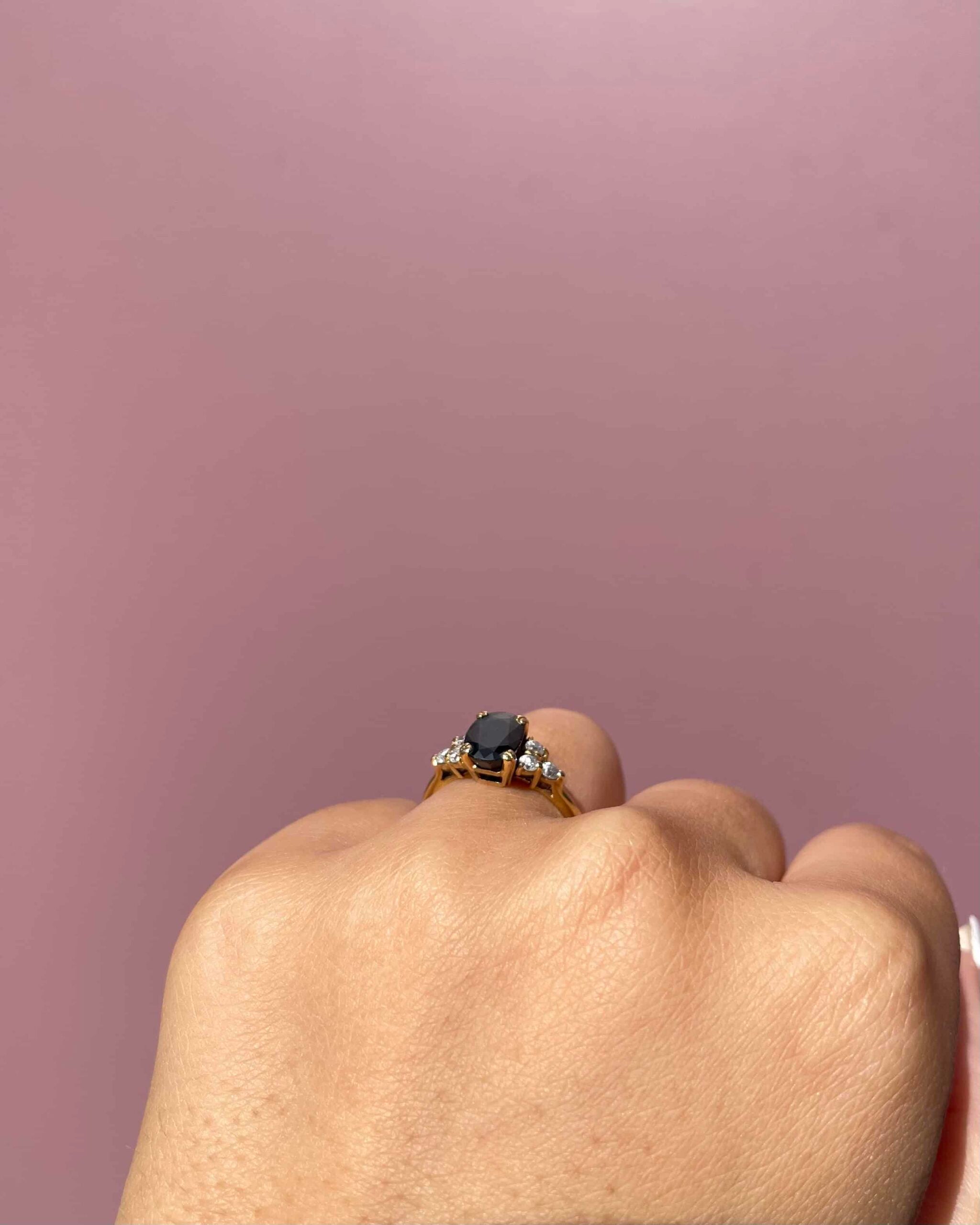 Bague Trilogie Saphir 1.65 carat & Diamants "Halana" - Elliade Paris