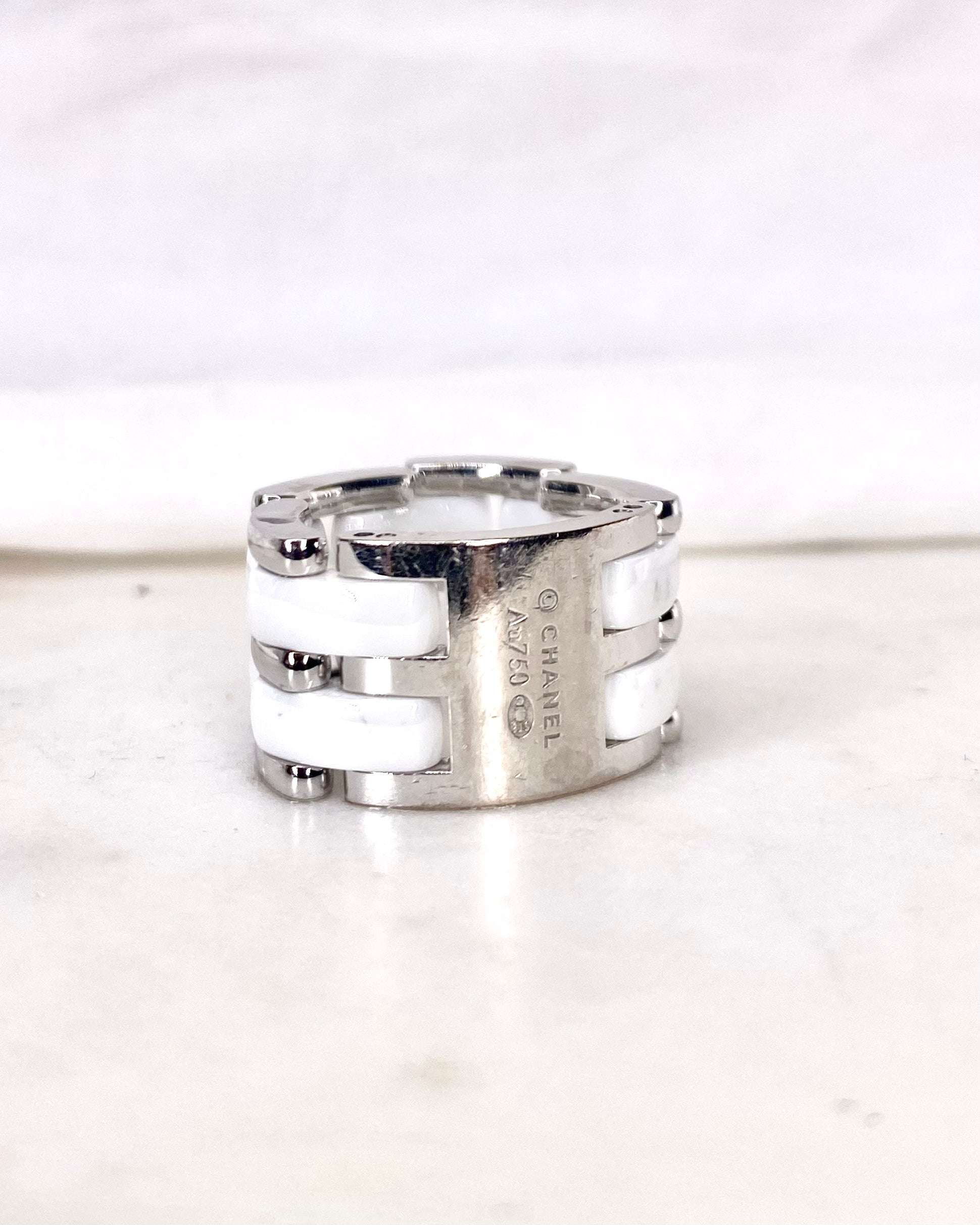 Bague Chanel Ultra Grand Modèle Or & Céramique