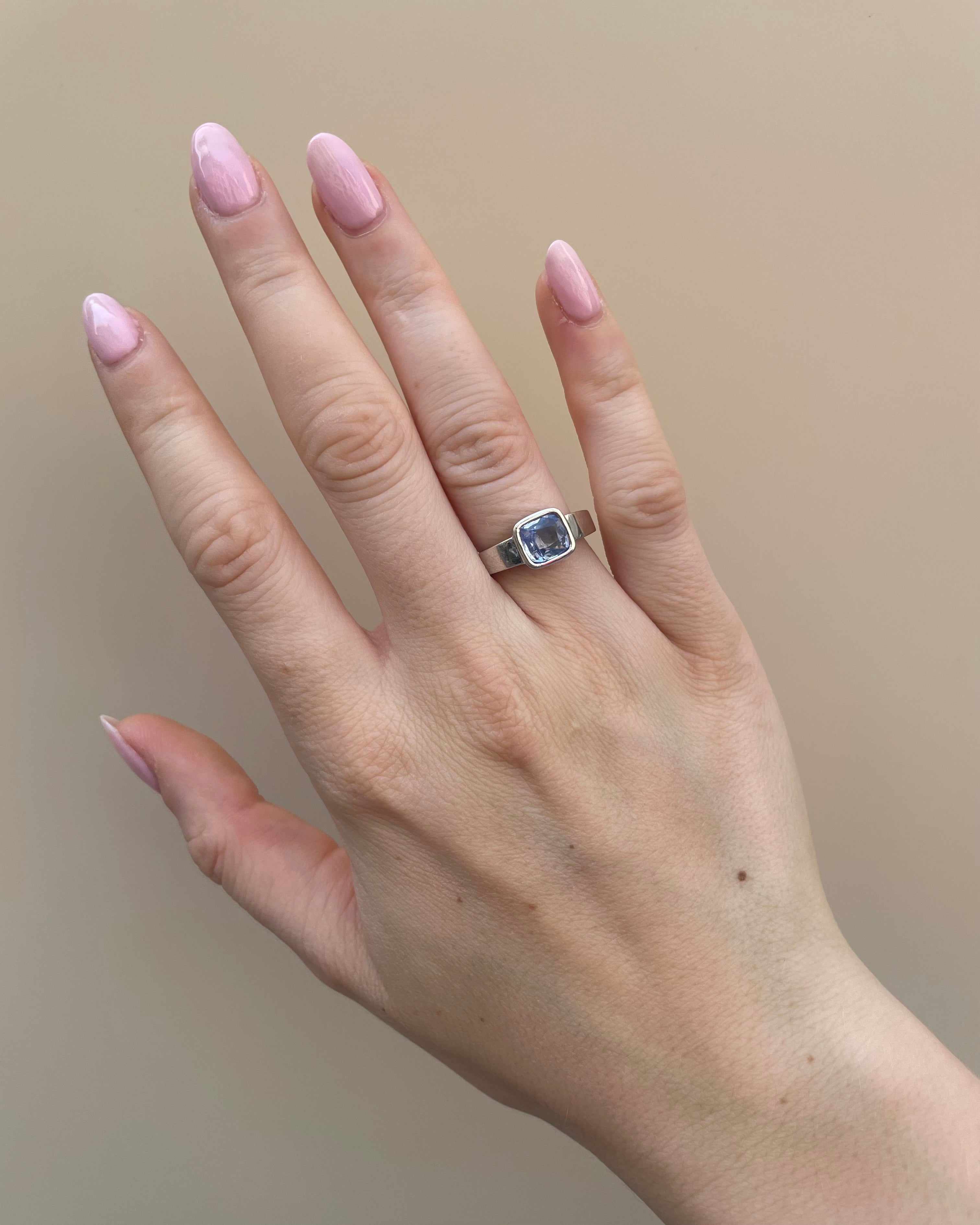 Bague Jonc Solitaire Saphir 2 carats "Anahi"