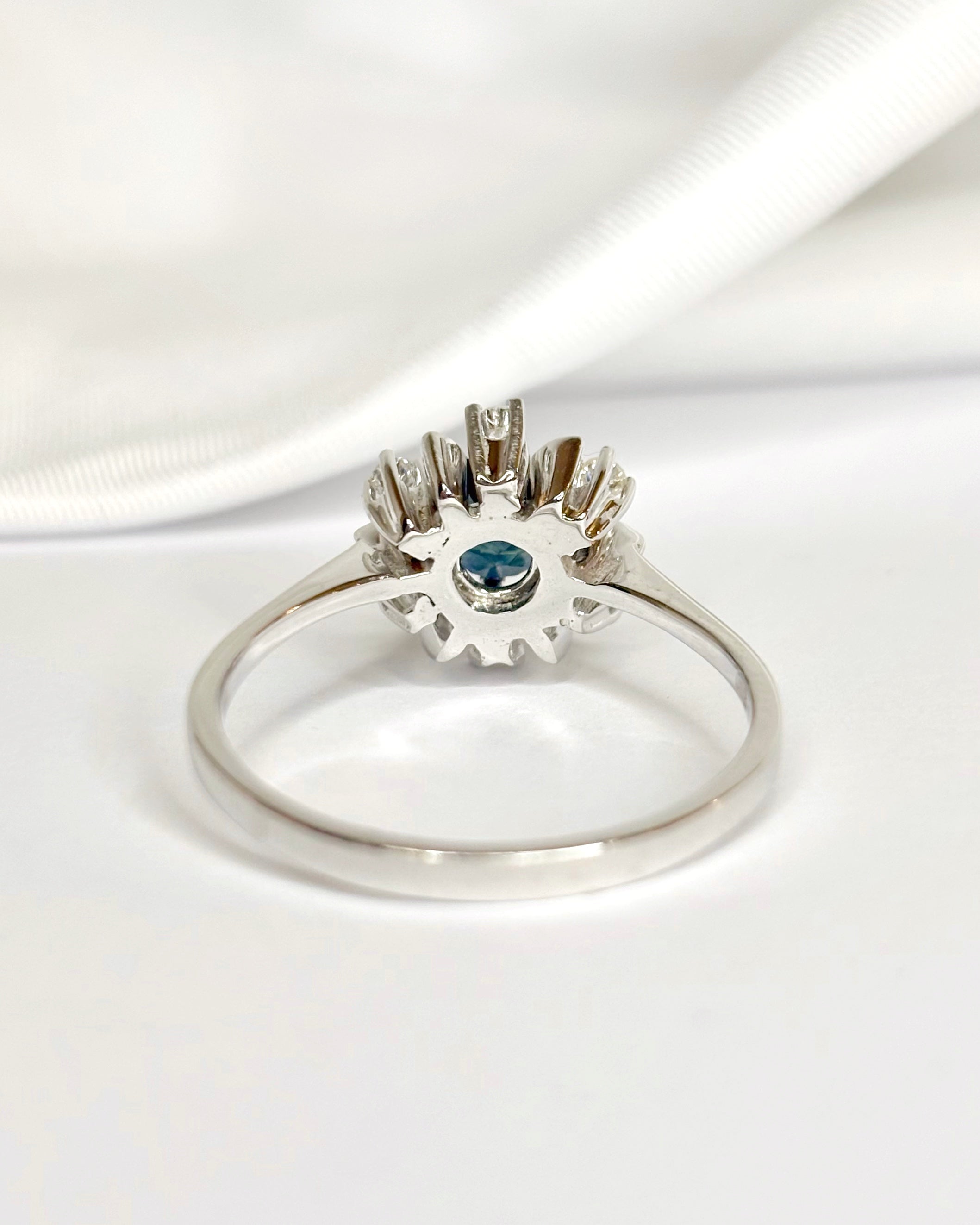 Marguerite Sapphire Ring 1.30 carat & Diamonds 0.30 carat "Magdalena"