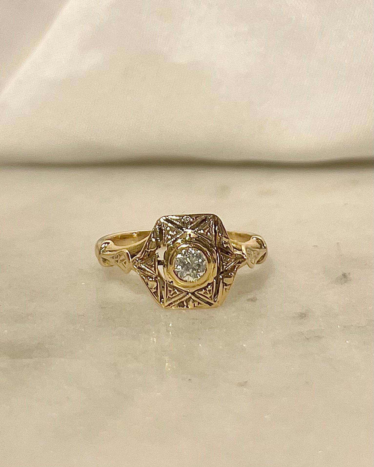 Bague Vintage Art-Déco Diamant "Joanne"