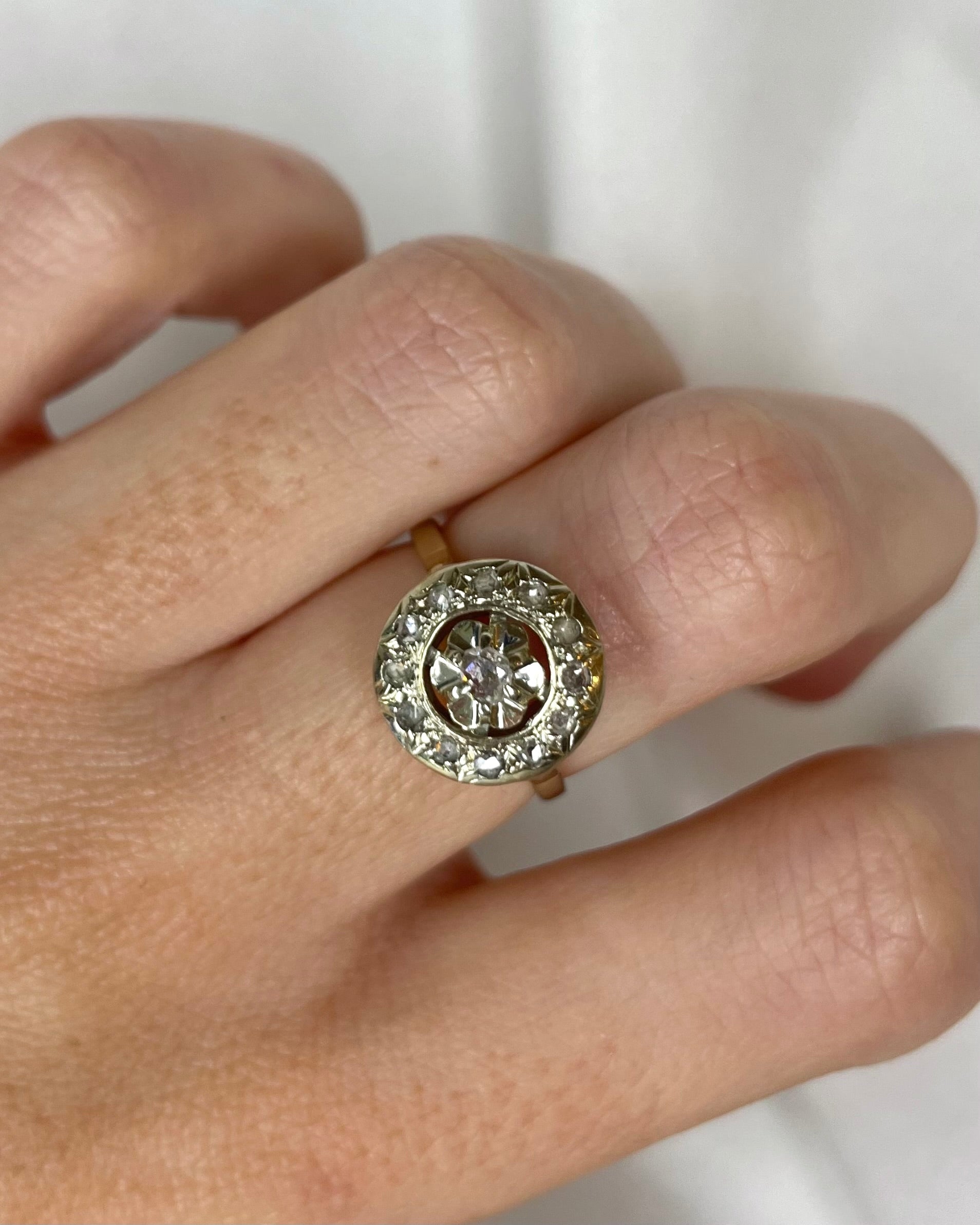 Bague Art Déco 13 Diamants 0.19 carat "Albane"
