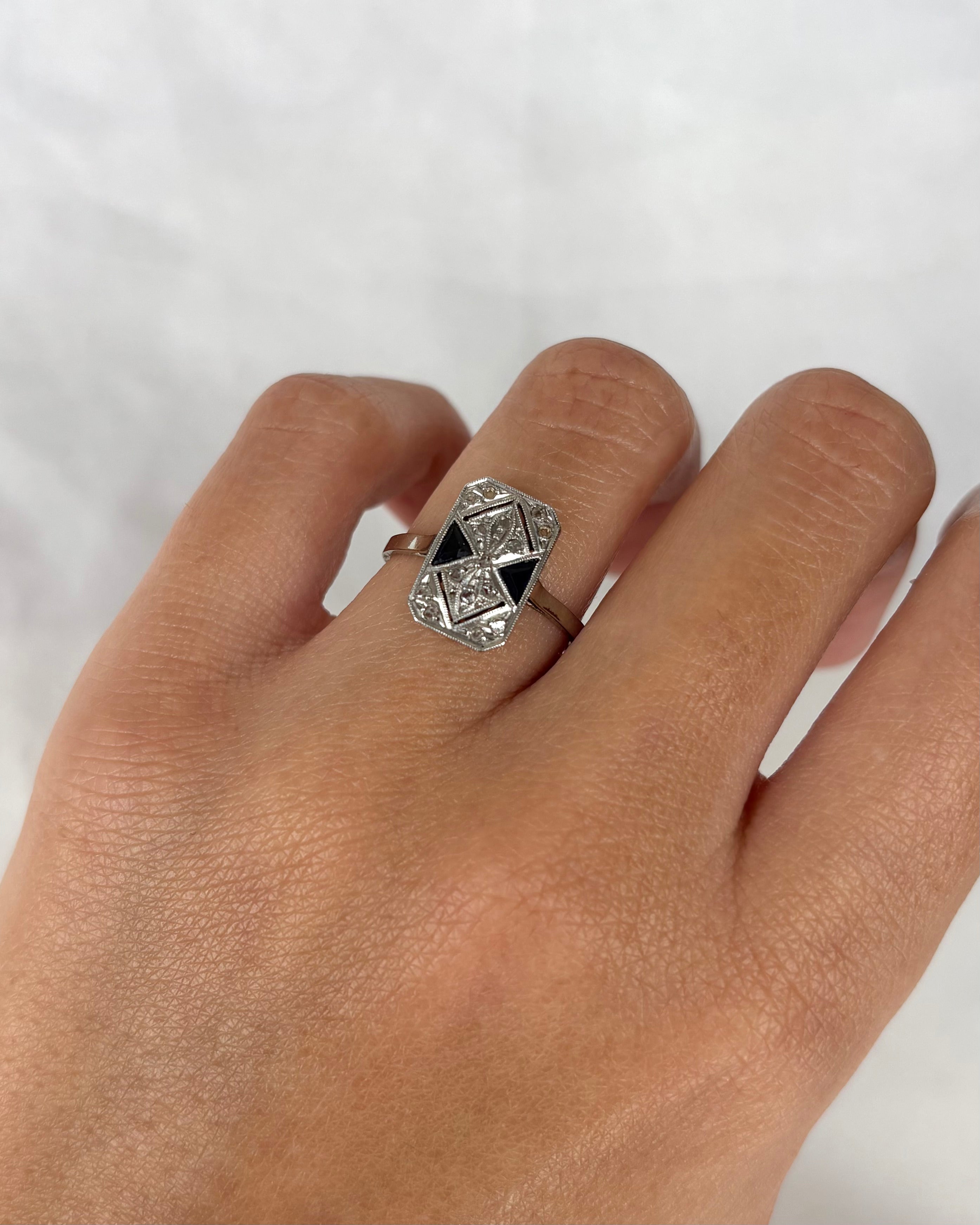 Bague Art Déco 2 Saphirs & 15 Diamants "Zélie"