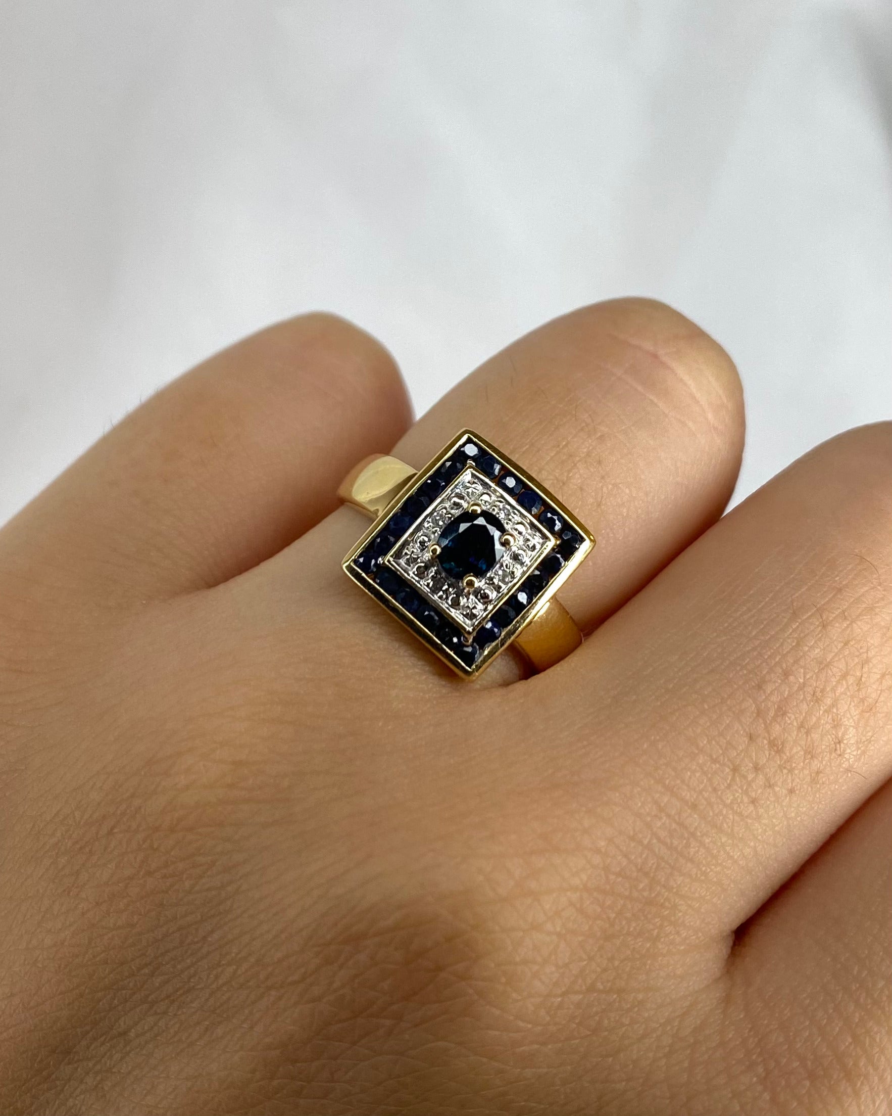 Bague Style Art-Déco Saphirs 0.99 ct & Diamants "Bérénice"
