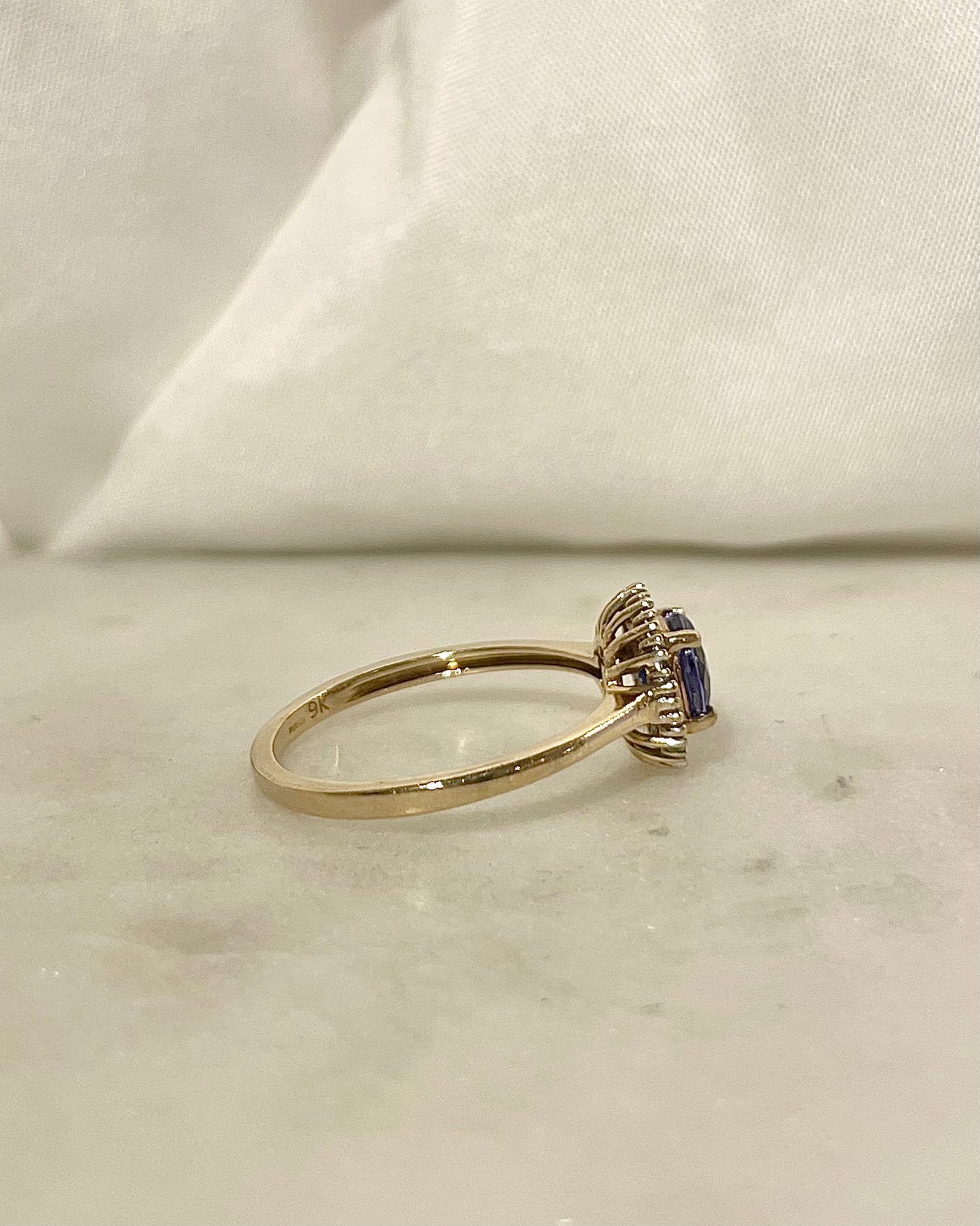 Bague Marguerite Tanzanite & Diamants baguette "Lelia"