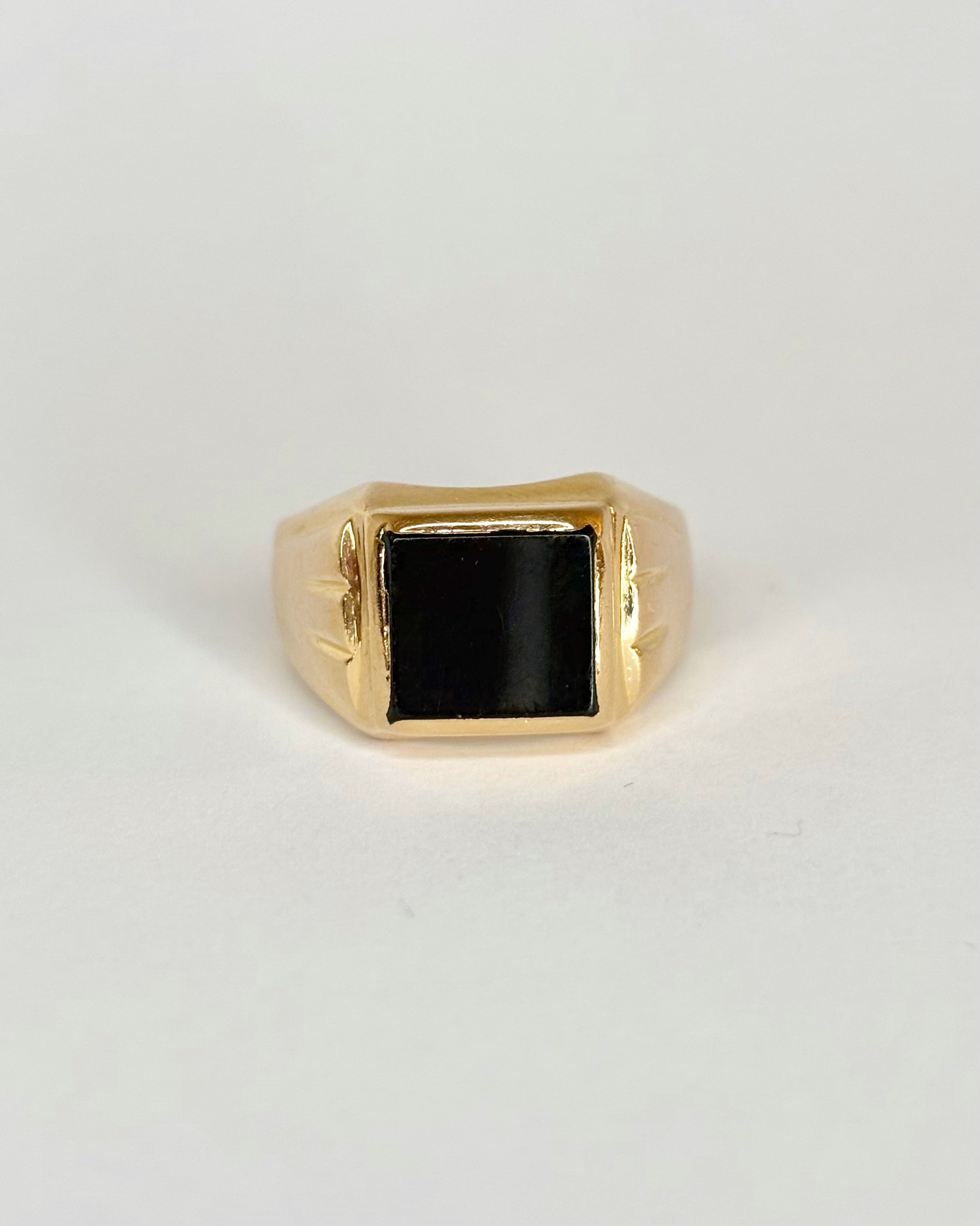 Chevalière Onyx & Or 4,42g "Loïs"