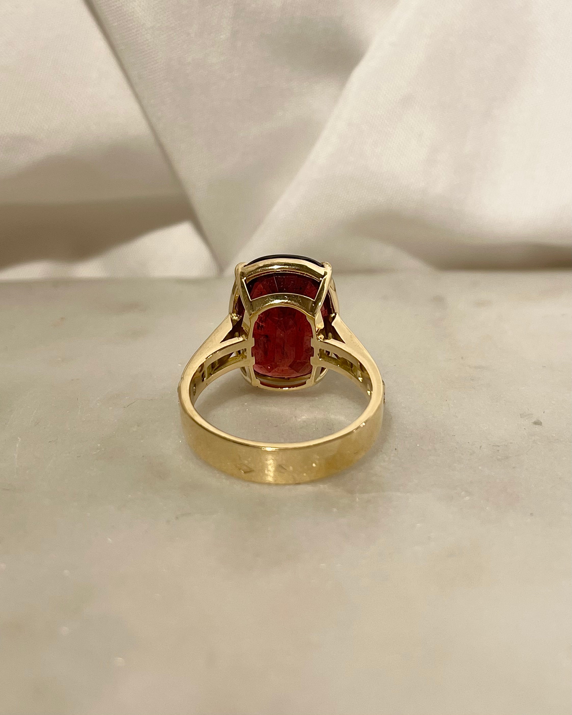 Bague Cocktail Tourmaline Rubellite 10.87 Carats & Diamants "Violine"