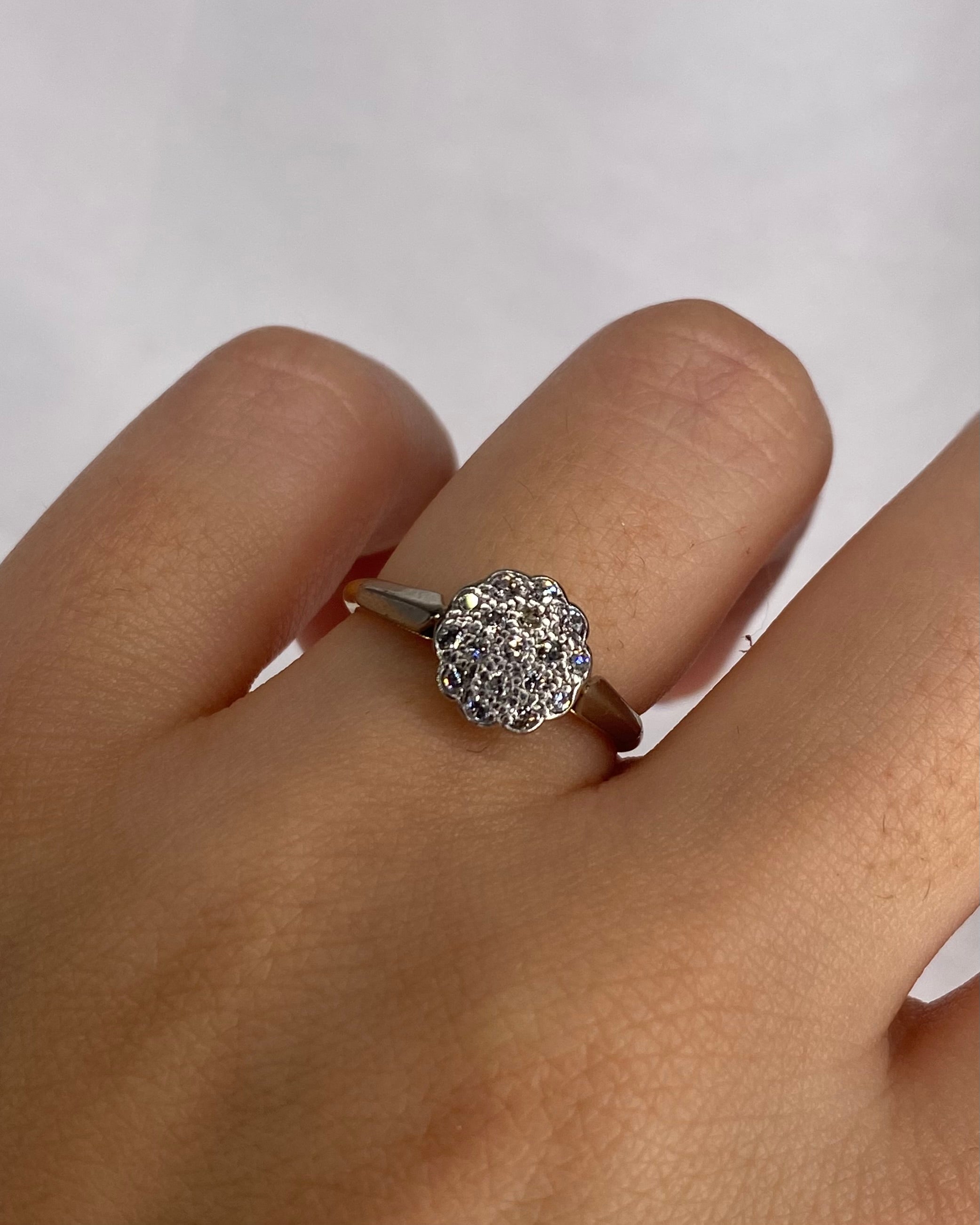 Bague Marguerite Art-déco 17 Diamants "Isaure"