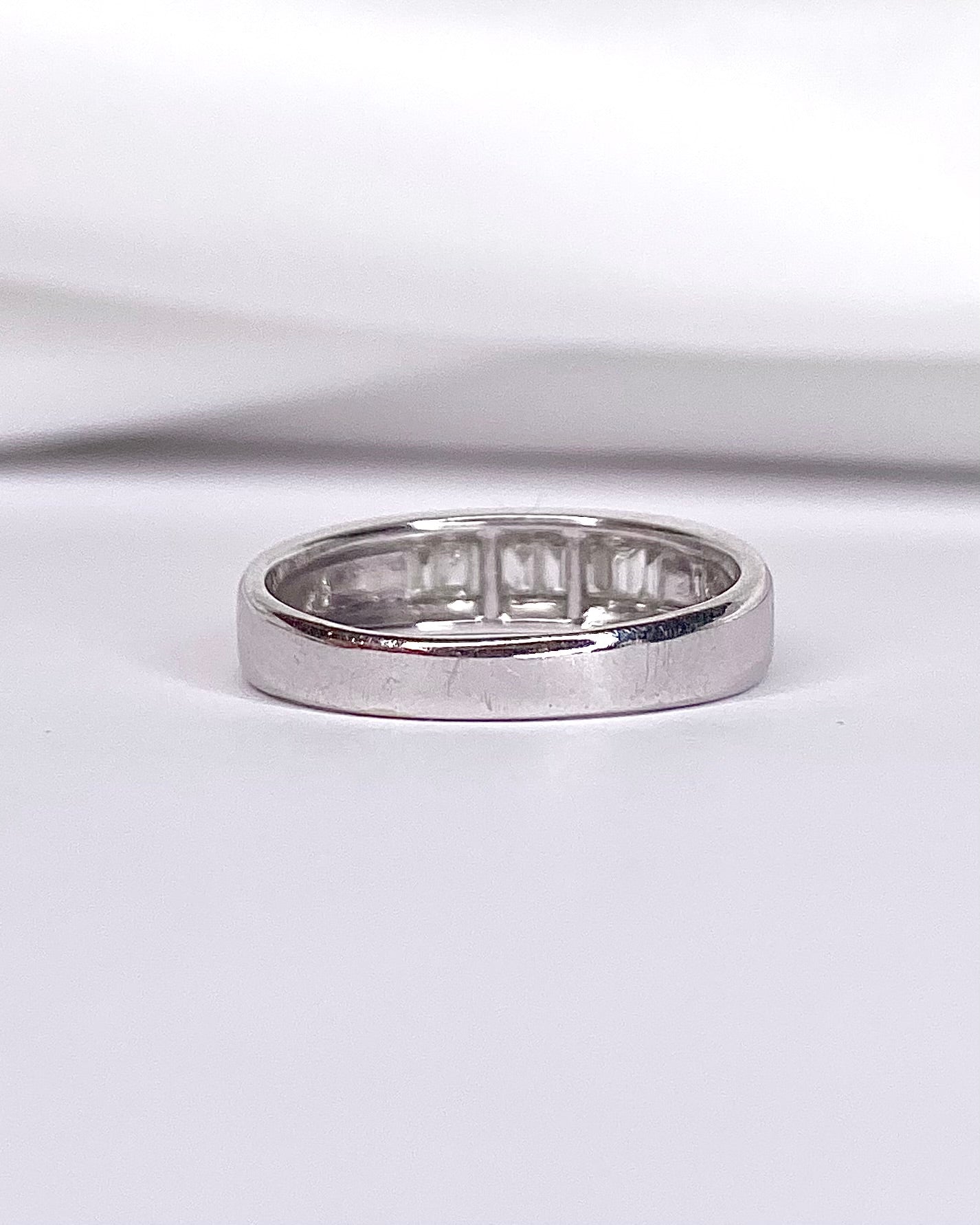 Bague Jonc Demi-Alliance Diamants 0.32 carat "Melinda"