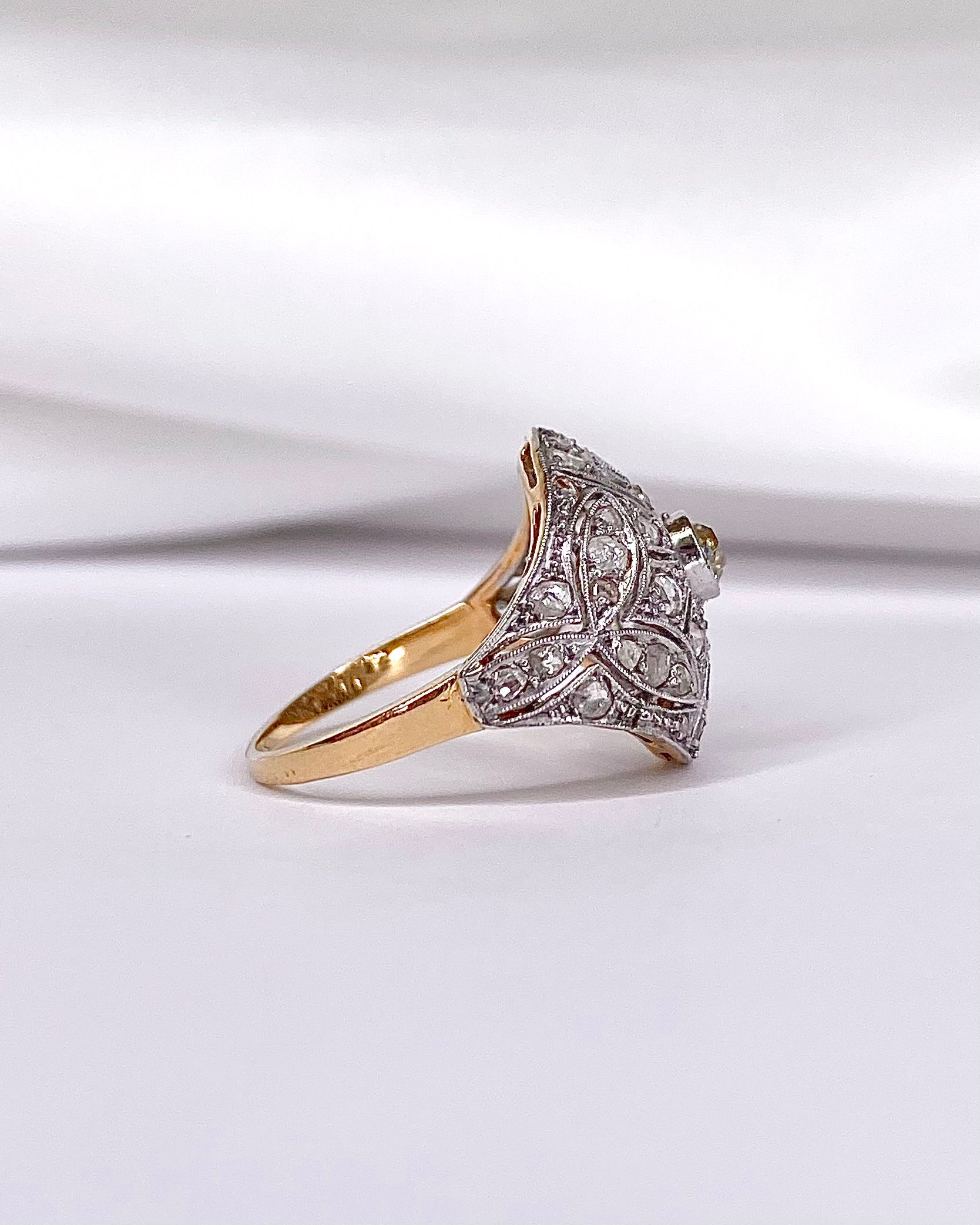 Art Deco Style Ring 0.93 Carat Diamonds "Zeya"