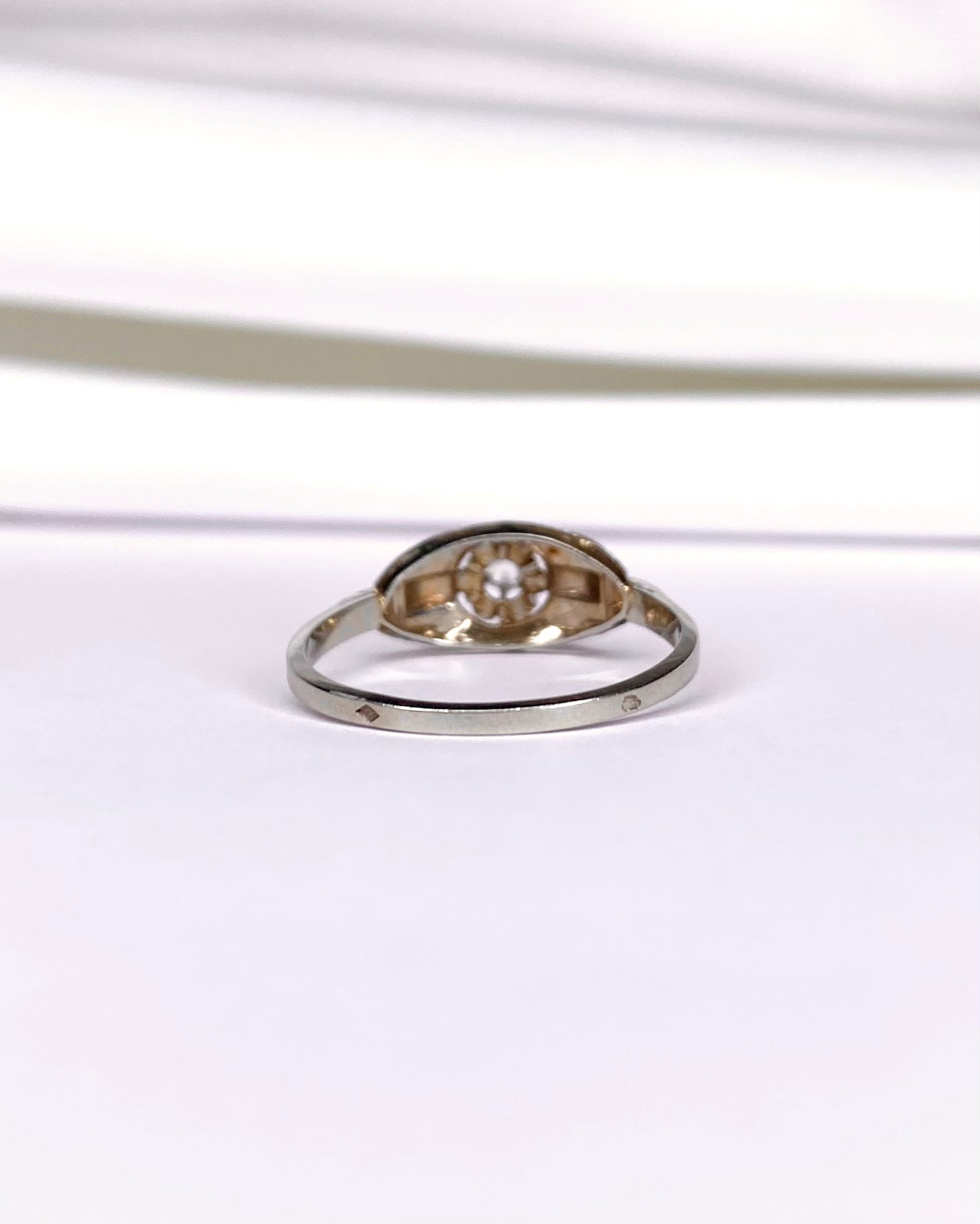 Art Deco Diamond Ring "Lise"