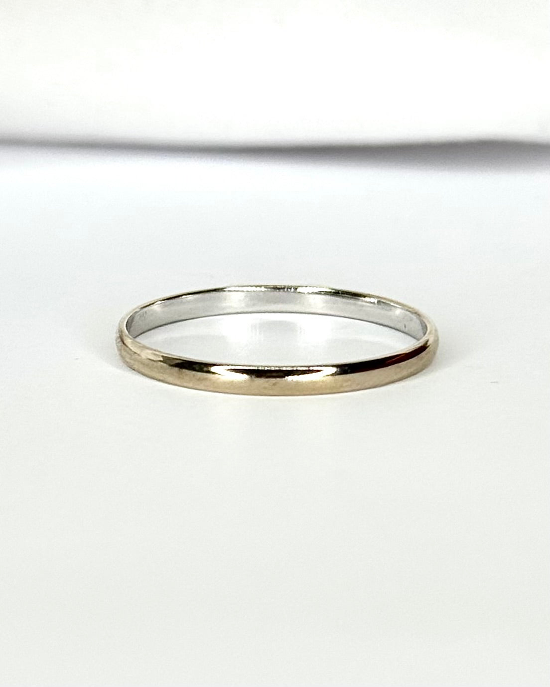Alliance Or Gris 18 carats 2 mm "Loane"