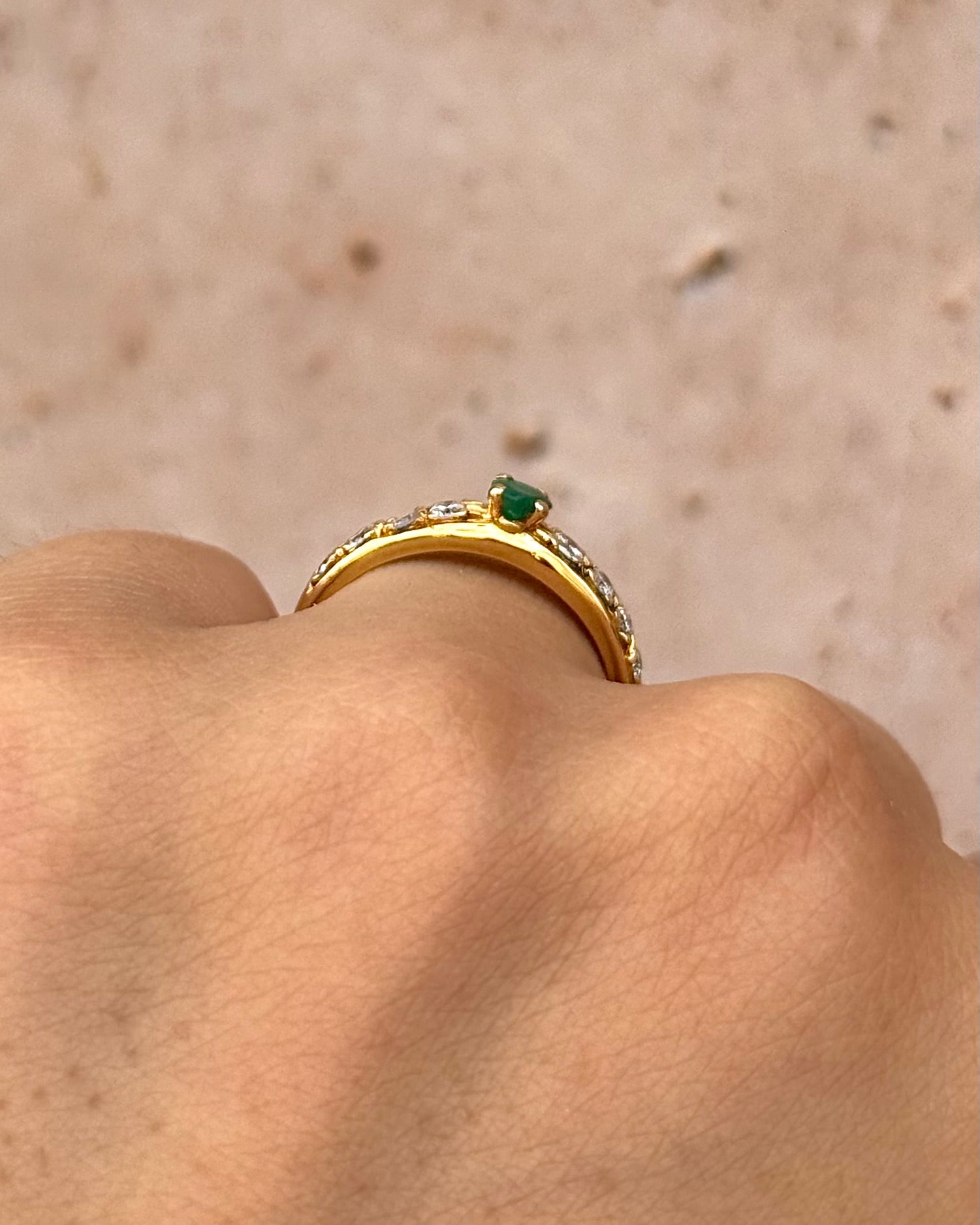 Bague Solitaire Émeraude & Diamants "Zélie"