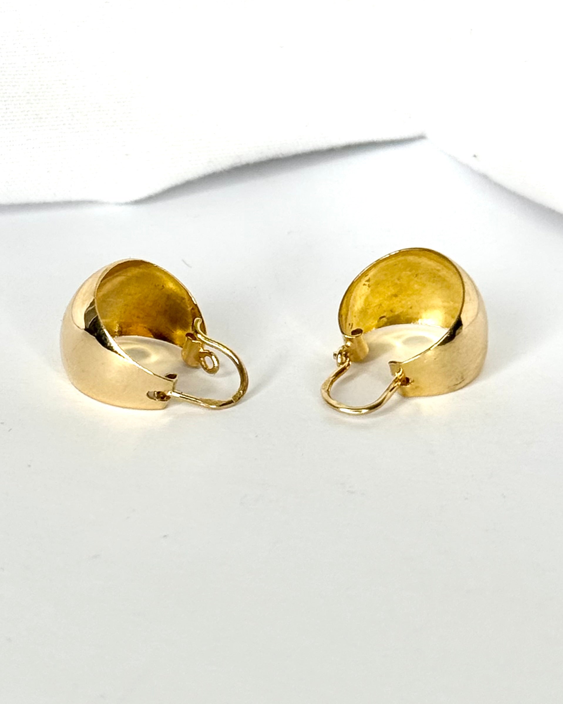 Pendientes de aro de oro amarillo de 18 quilates "Johanna"