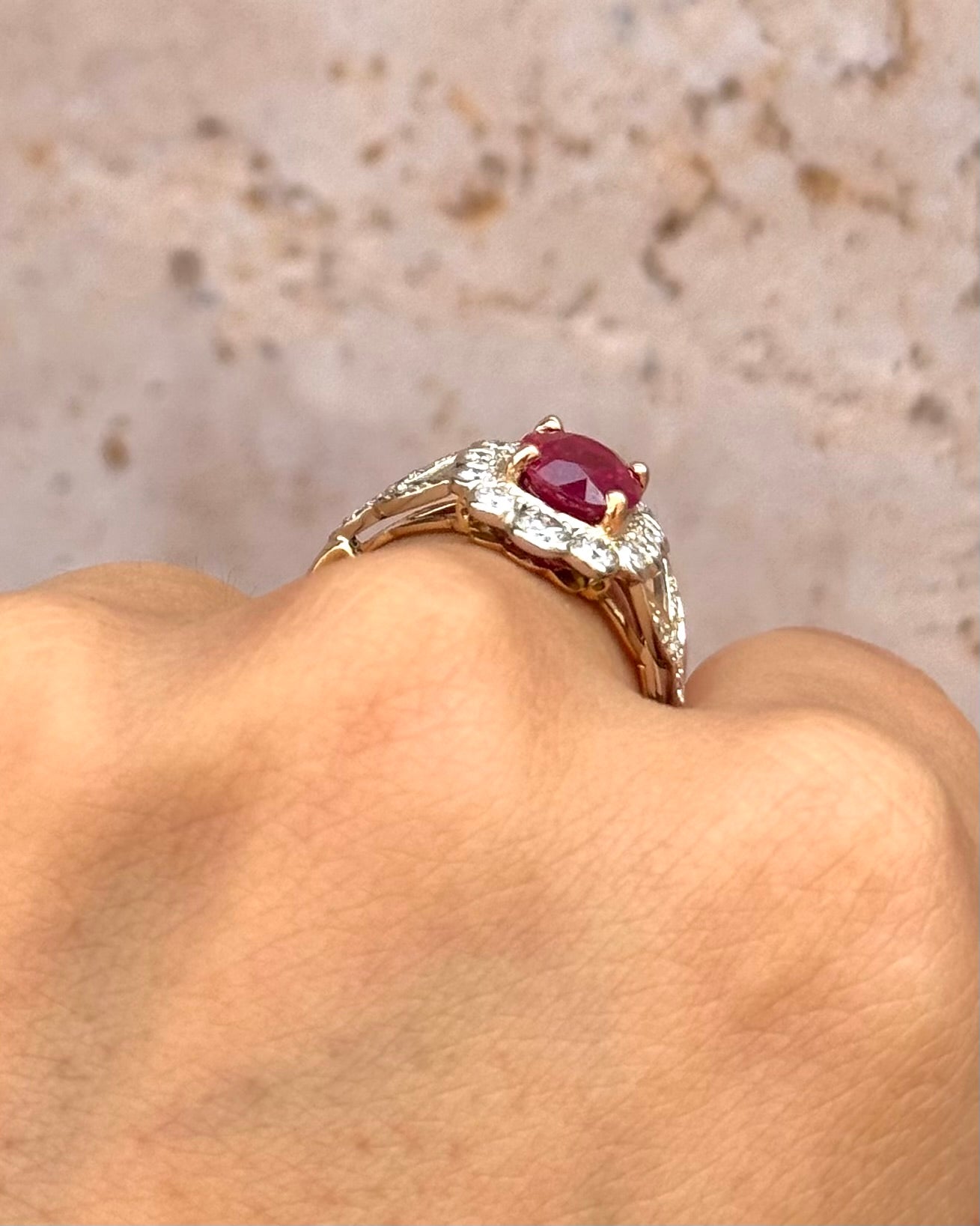 Bague Marguerite Rubis 1.85 carat & Diamants 0.60 carat "Inanna"