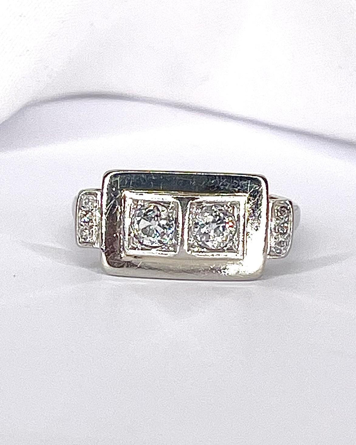 Tank Art Deco Diamond Ring 0.43 carat "Anouchka"