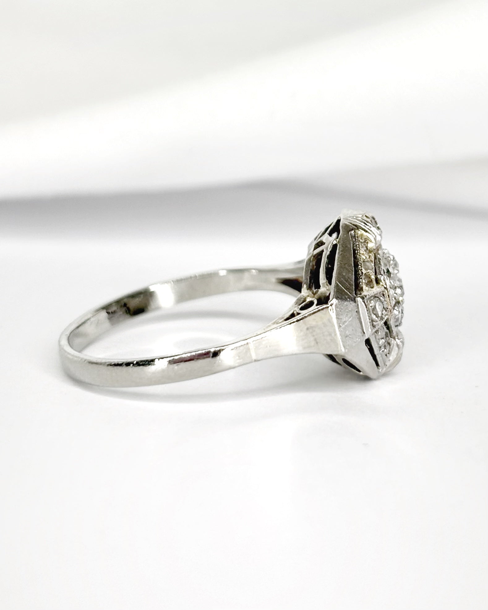 Bague Art Déco Diamants 0.24 carat "Julianne" - Elliade Paris