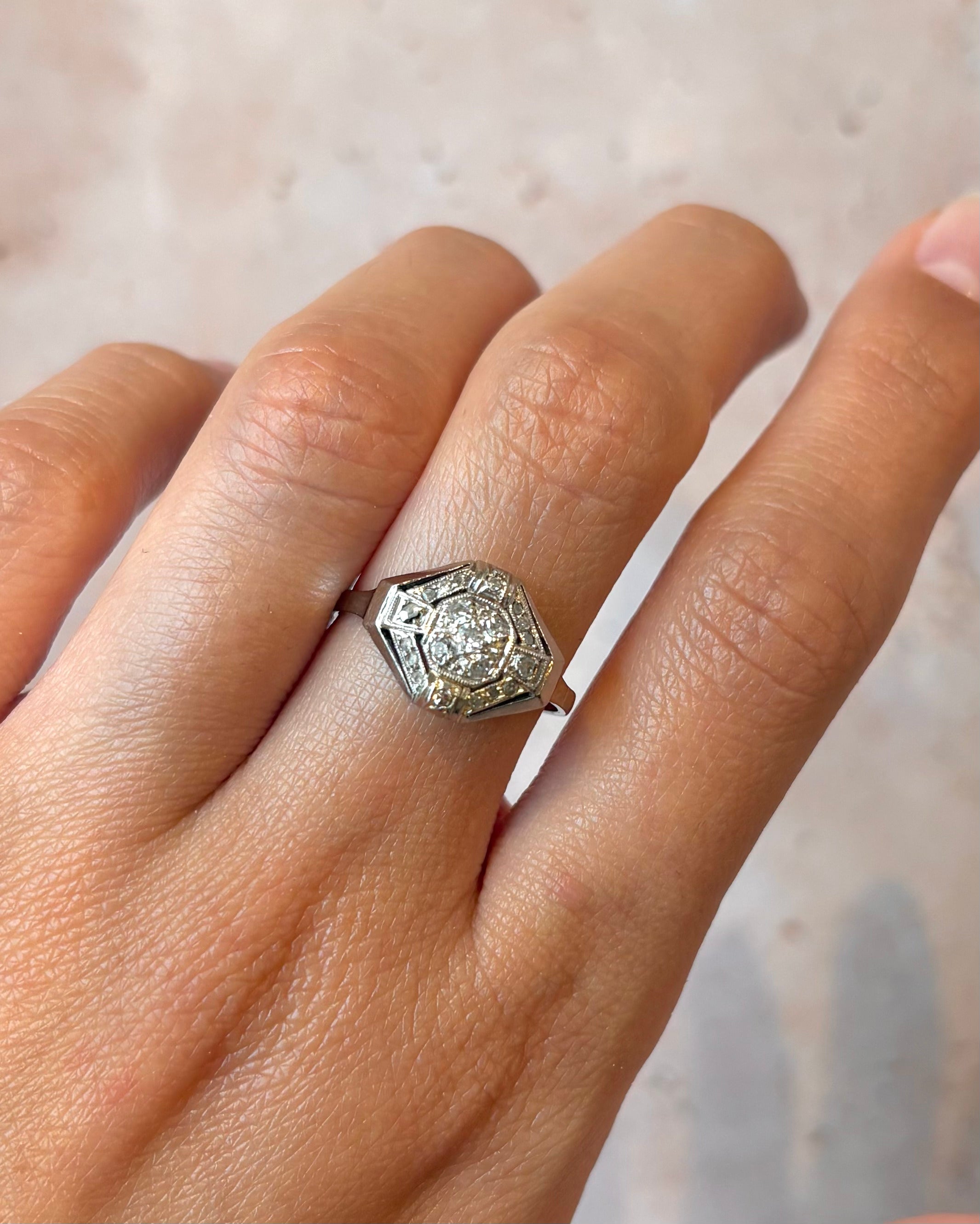 Bague Art Déco Diamants 0.24 carat "Julianne" - Elliade Paris