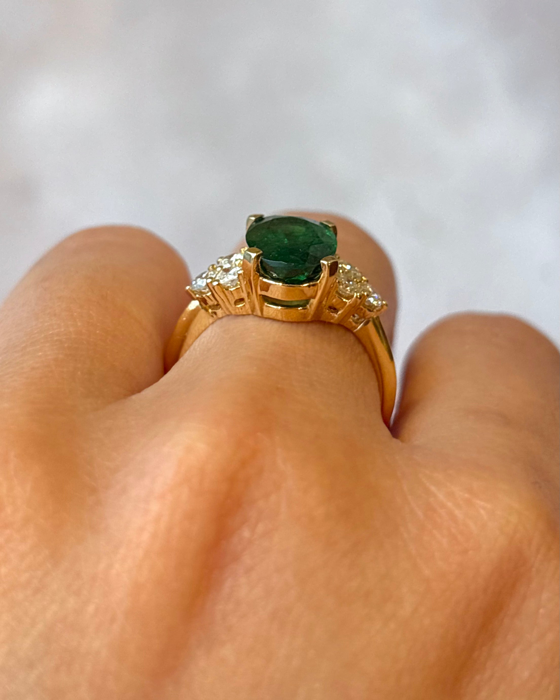 Bague Trilogie Grenat Tsavorite 2.60 carats & Diamants 0.36 carat "Tara" - Elliade Paris