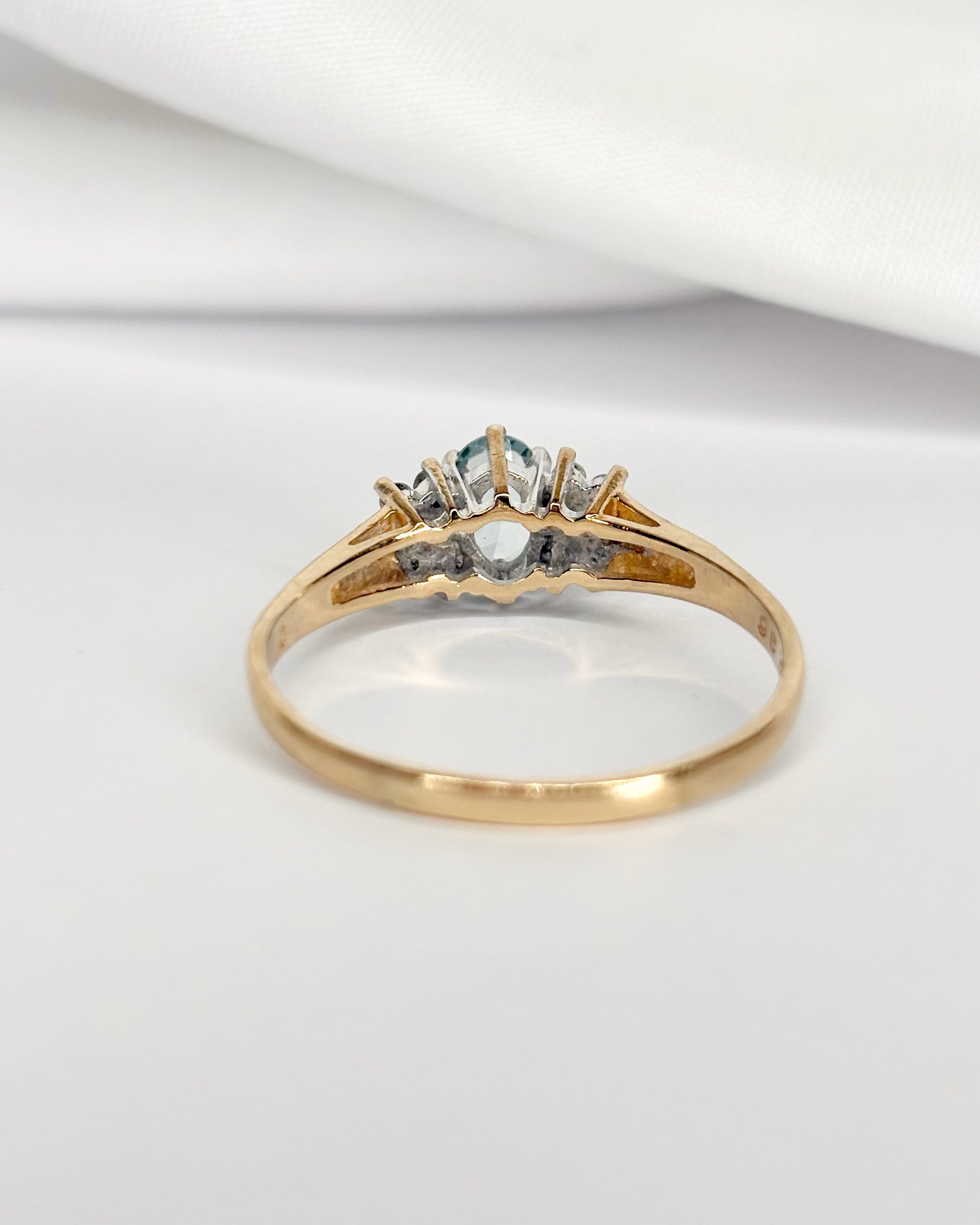 Bague Trilogie Aigue-Marine 0.45 carat & Diamants 0.24 carat "Marine" - Elliade Paris