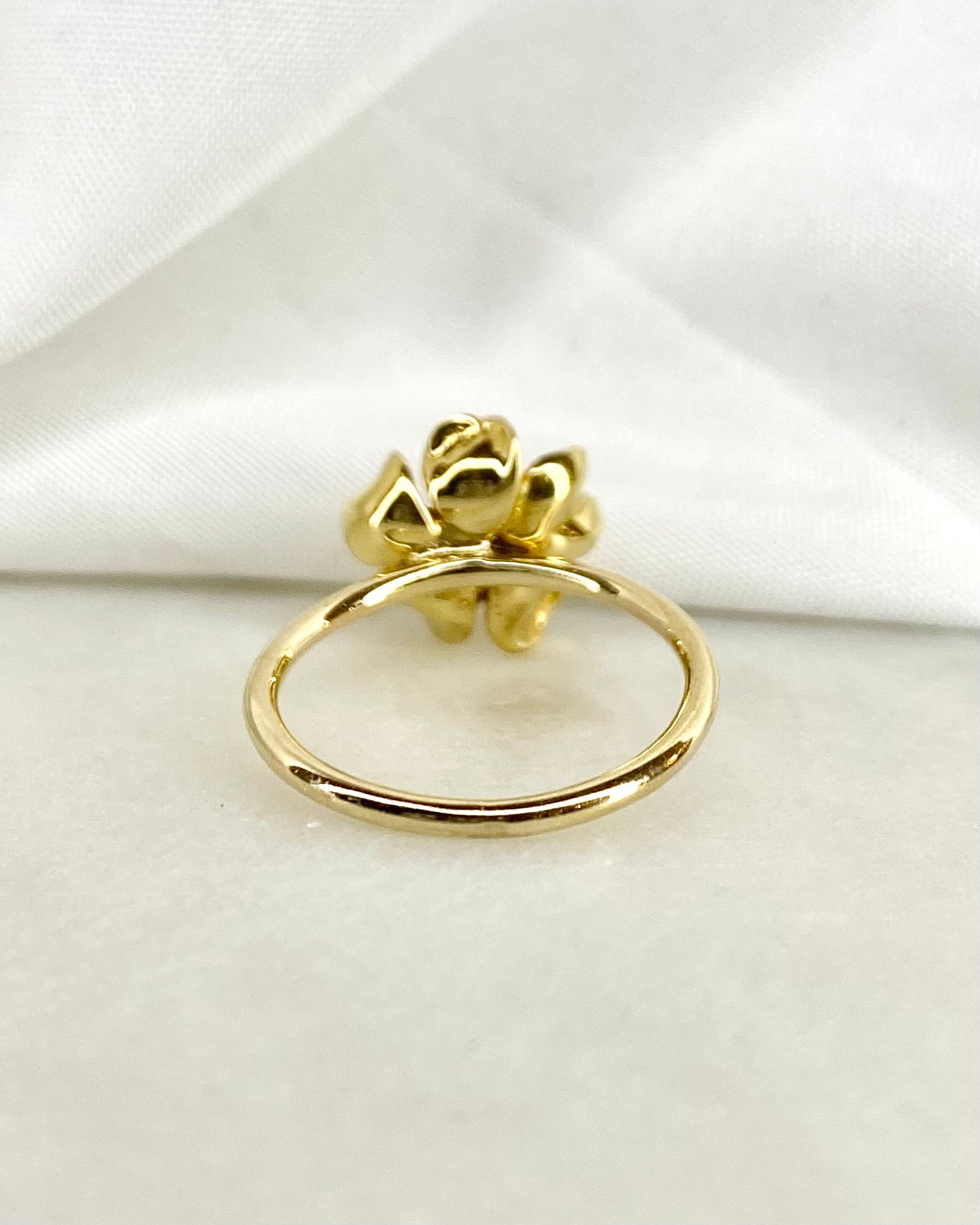 Bague Fleur Diamant 0.08 carat "Giana"