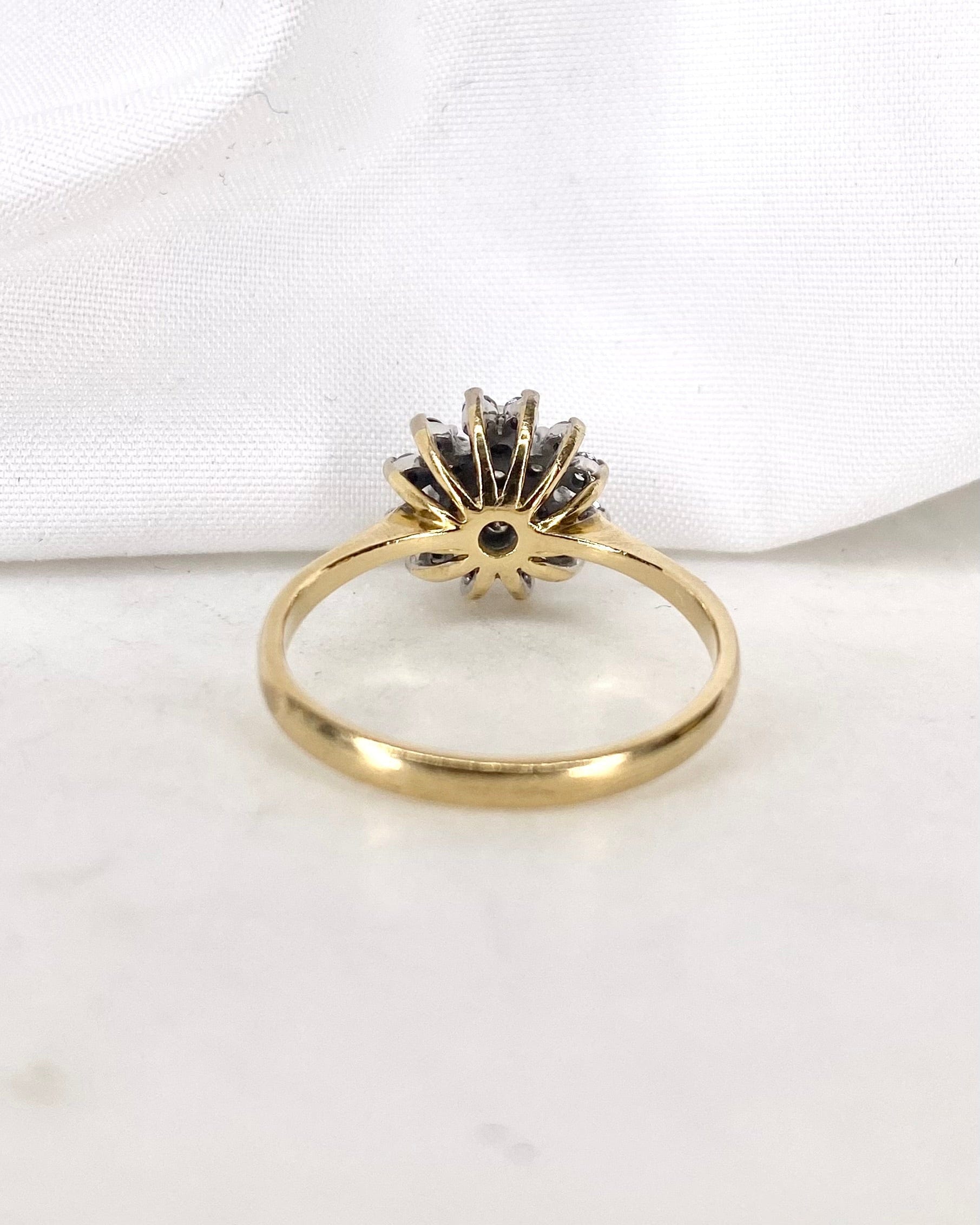 Anillo Margarita Diamantes 0,39 quilates "Emy"