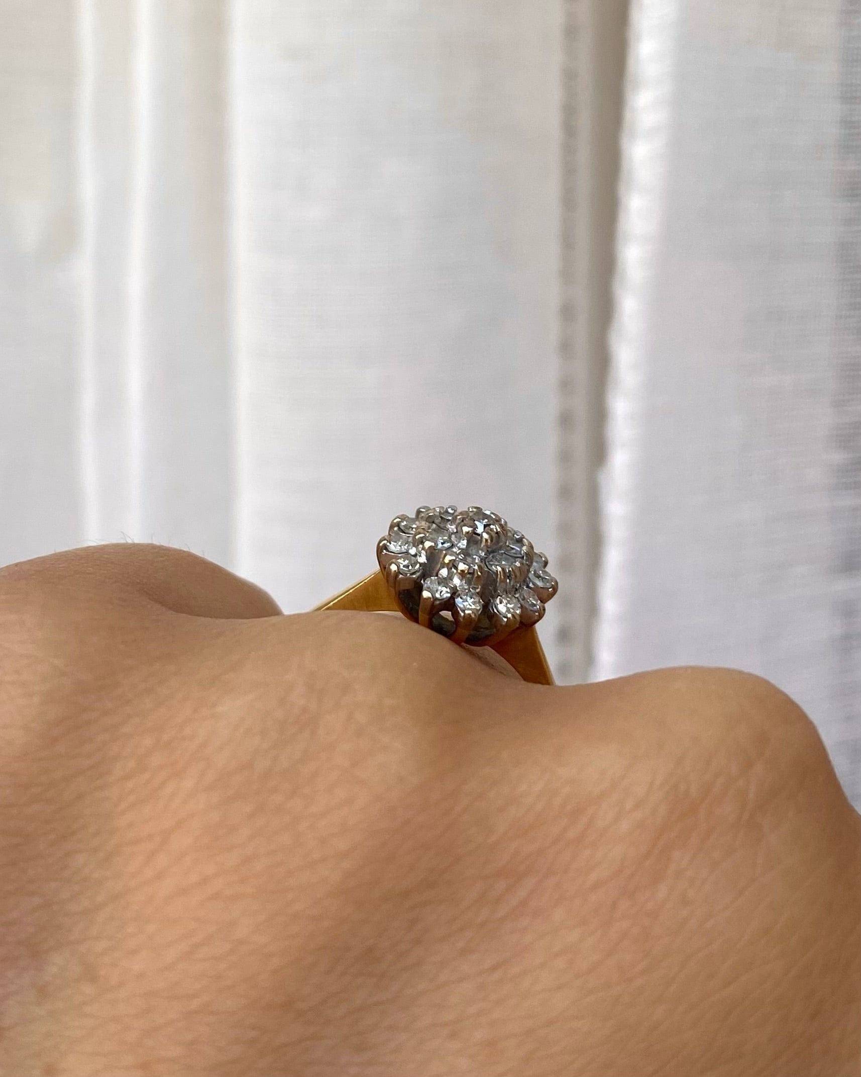 Anillo Margarita Diamantes 0,39 quilates "Emy"