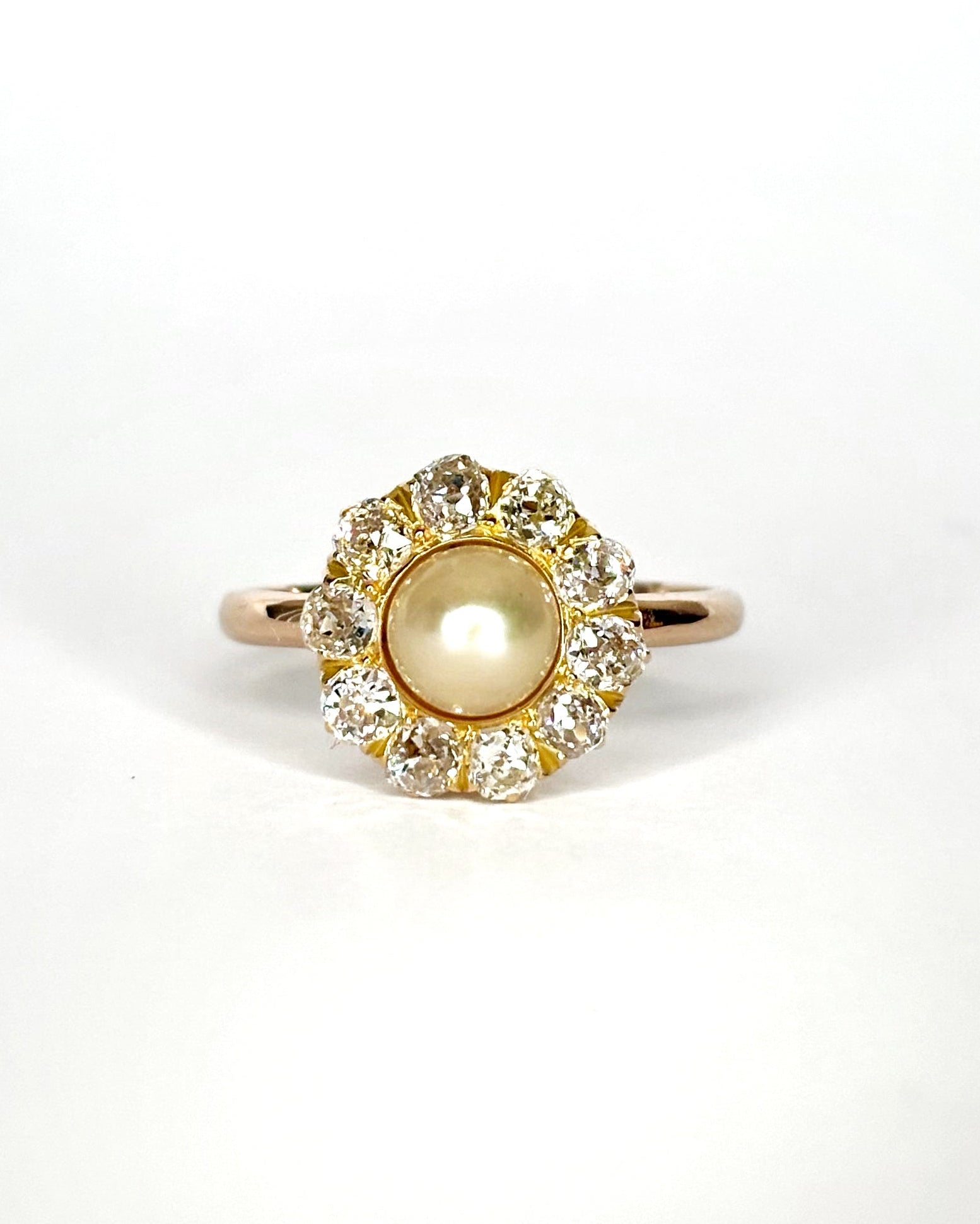 Bague Marguerite Diamants 0.70 carat & Perle "Suzanne"