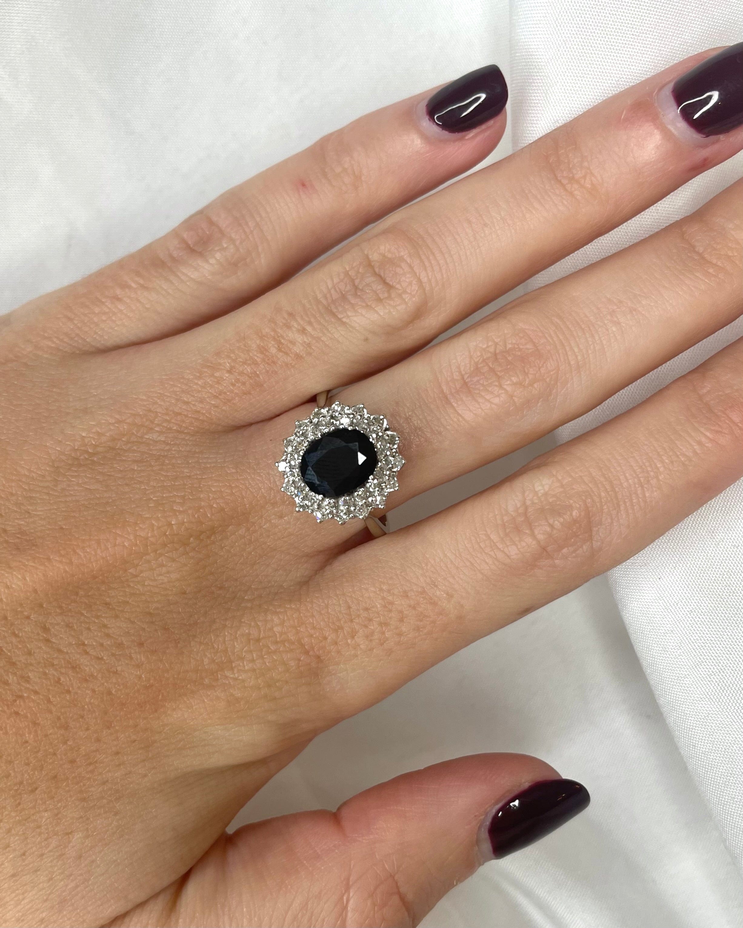 Bague Marguerite Saphir 2.20 carats & Diamants 0.32 carat "Angèle"