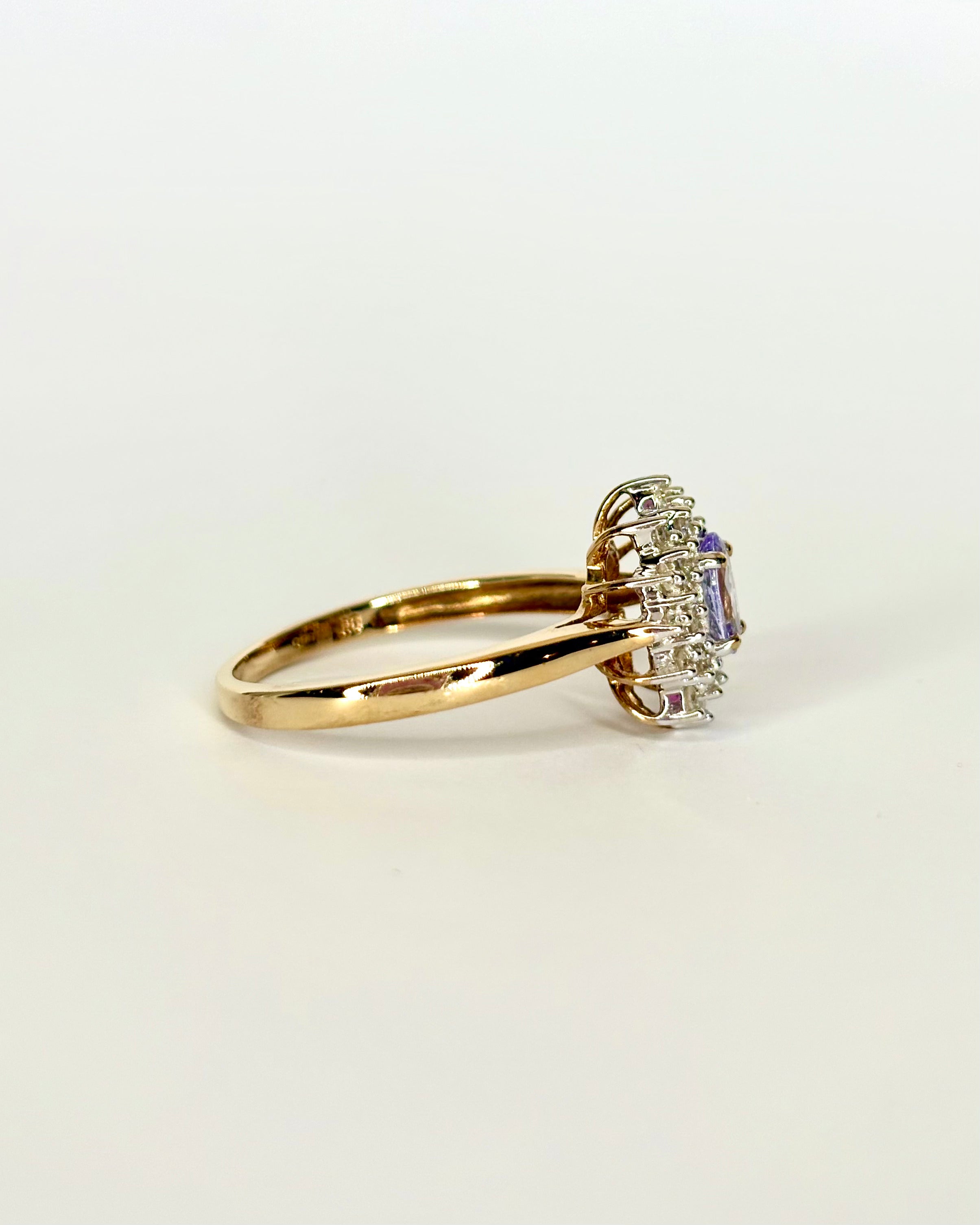 Bague Marguerite Tanzanite 0.45 ct & 24 Diamants "Anaya"