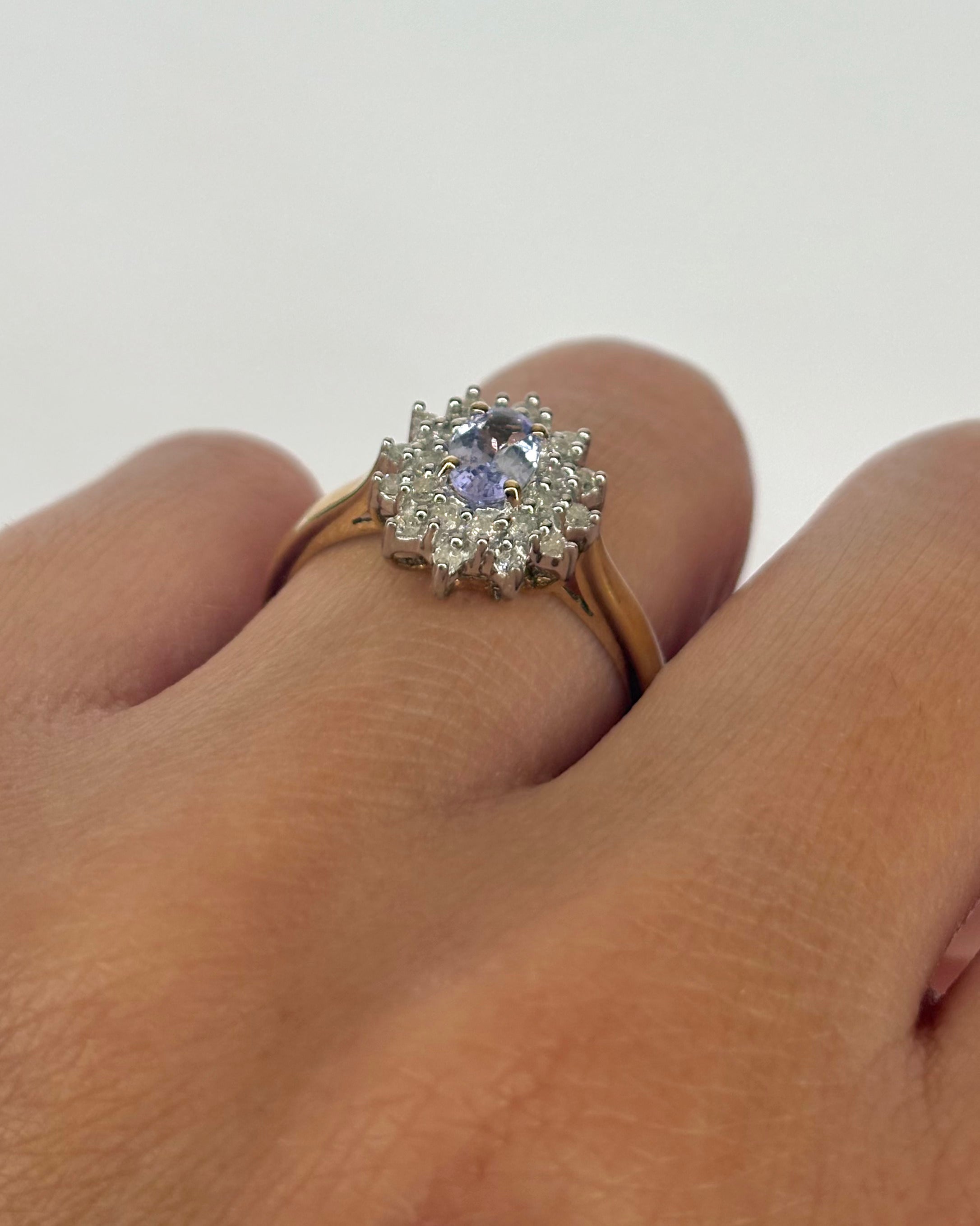 Bague Marguerite Tanzanite 0.45 ct & 24 Diamants "Anaya"