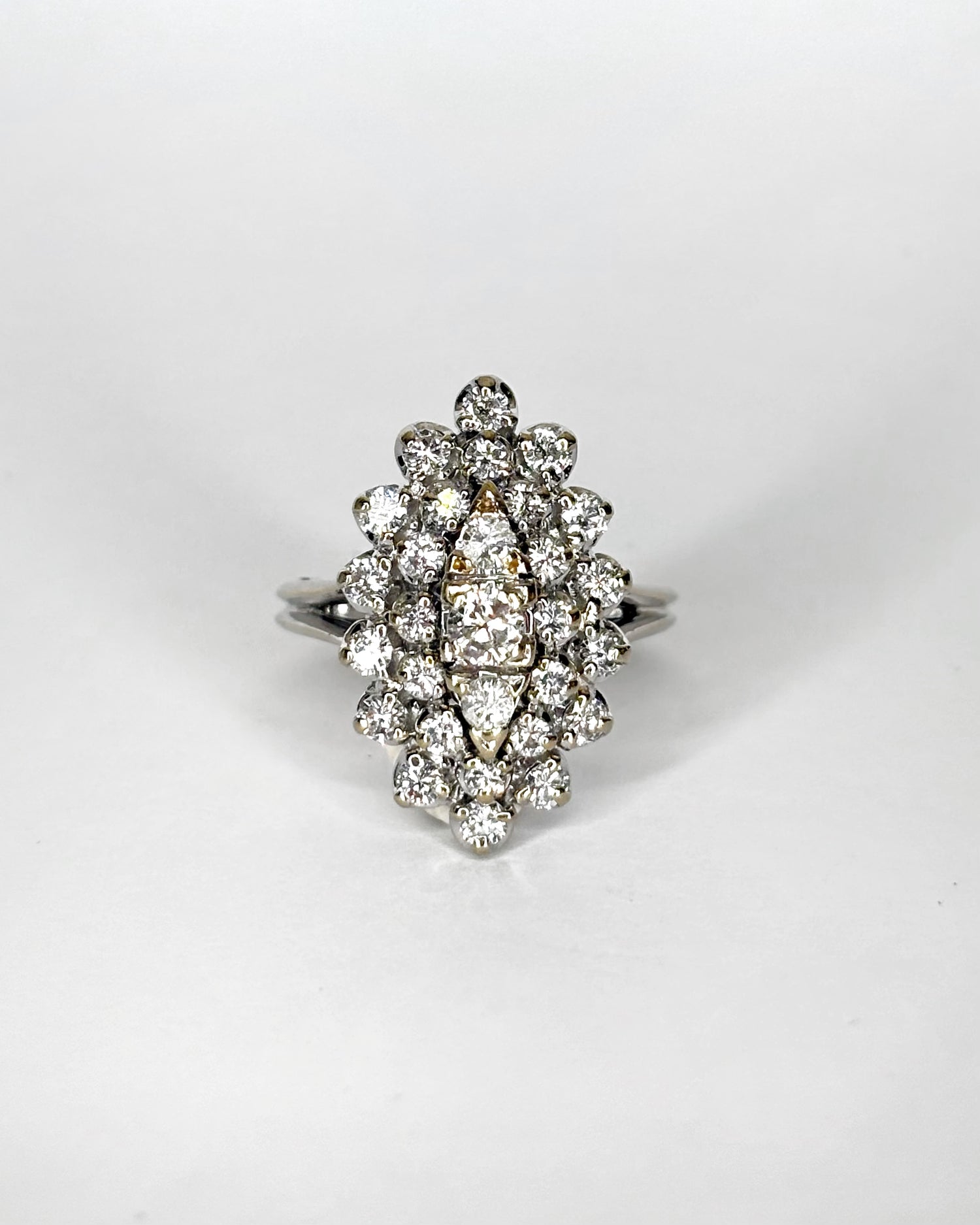 Bague Marquise Diamants 1.17 ct "Daphné"
