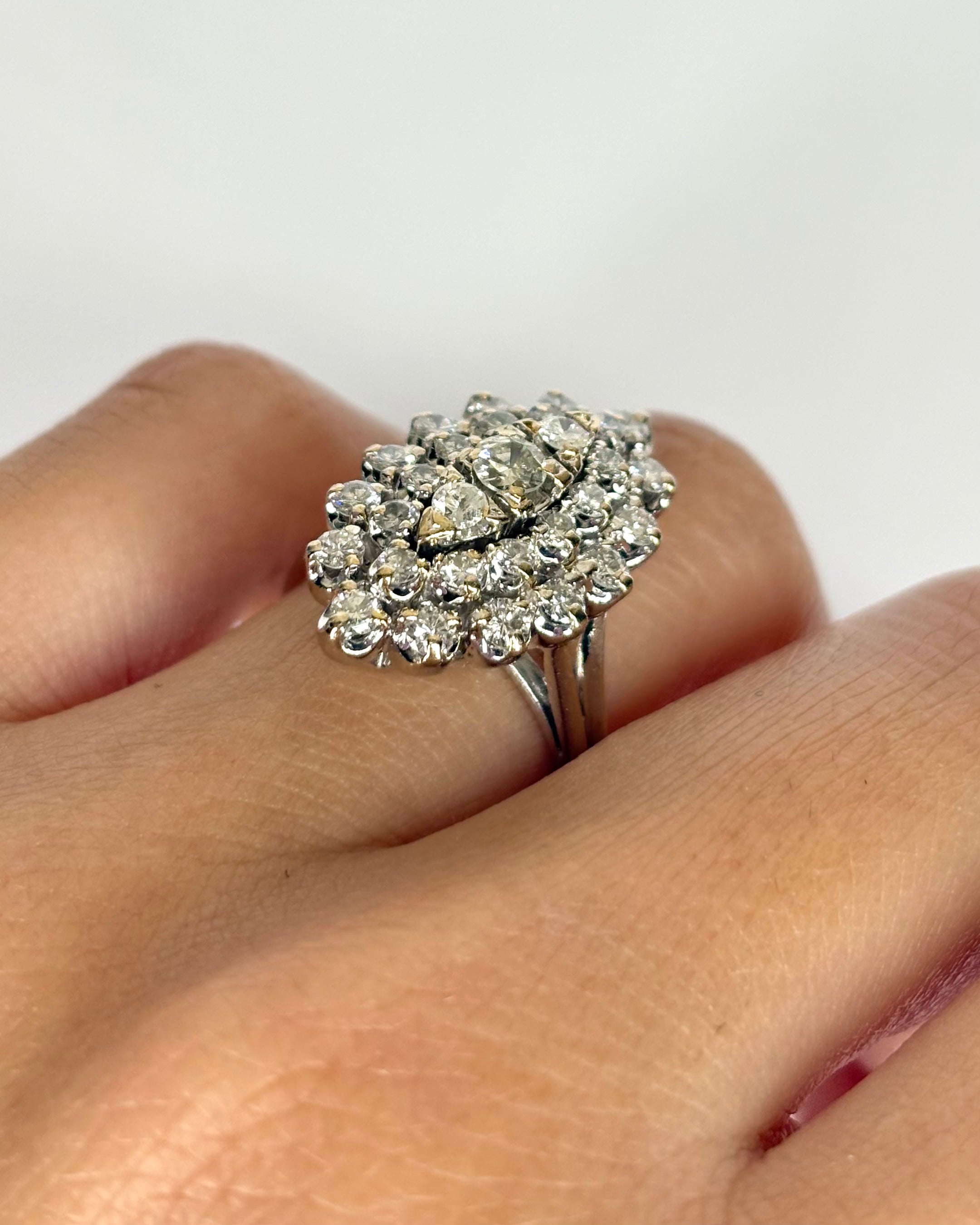 Bague Marquise Diamants 1.17 ct "Daphné"