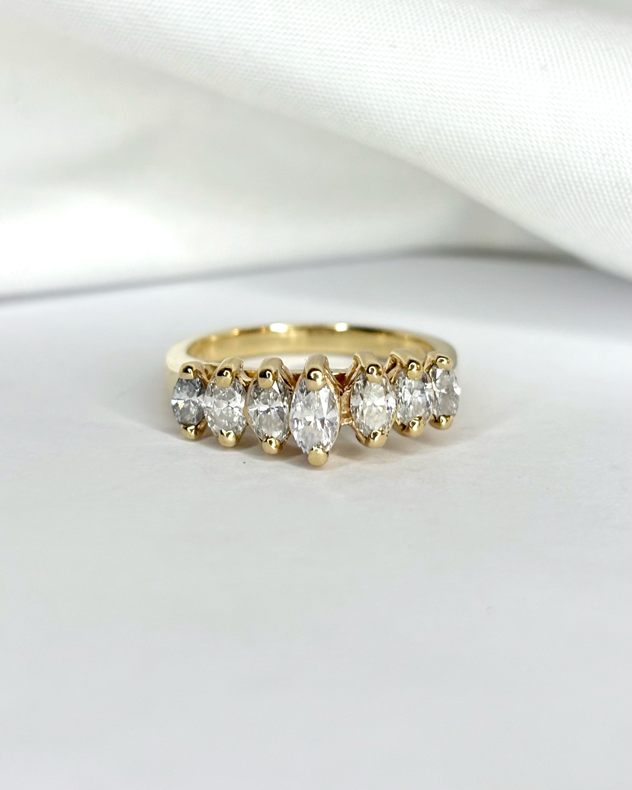 River Ring 7 Marquise Diamonds "Laura"