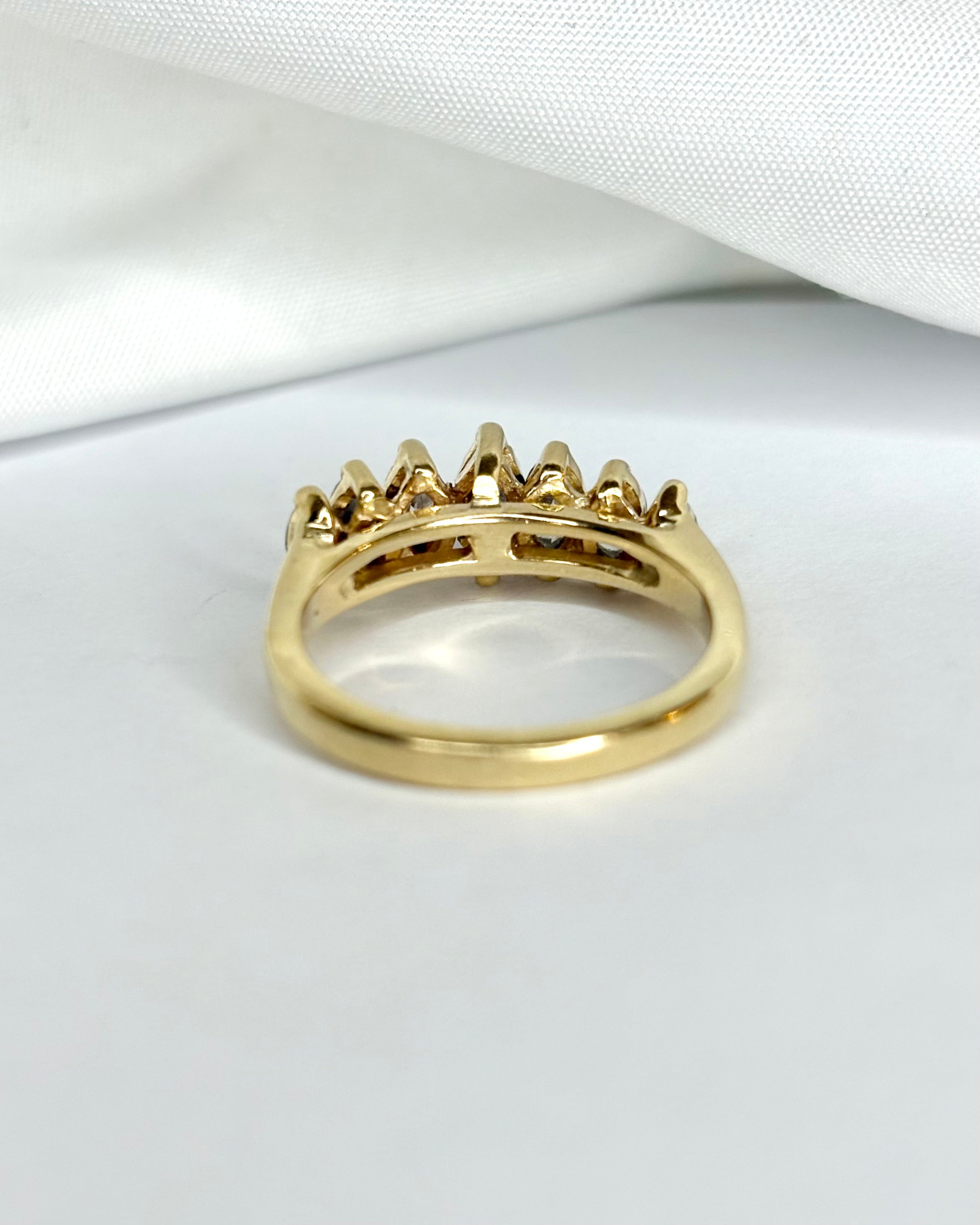 River Ring 7 Marquise Diamonds "Laura"