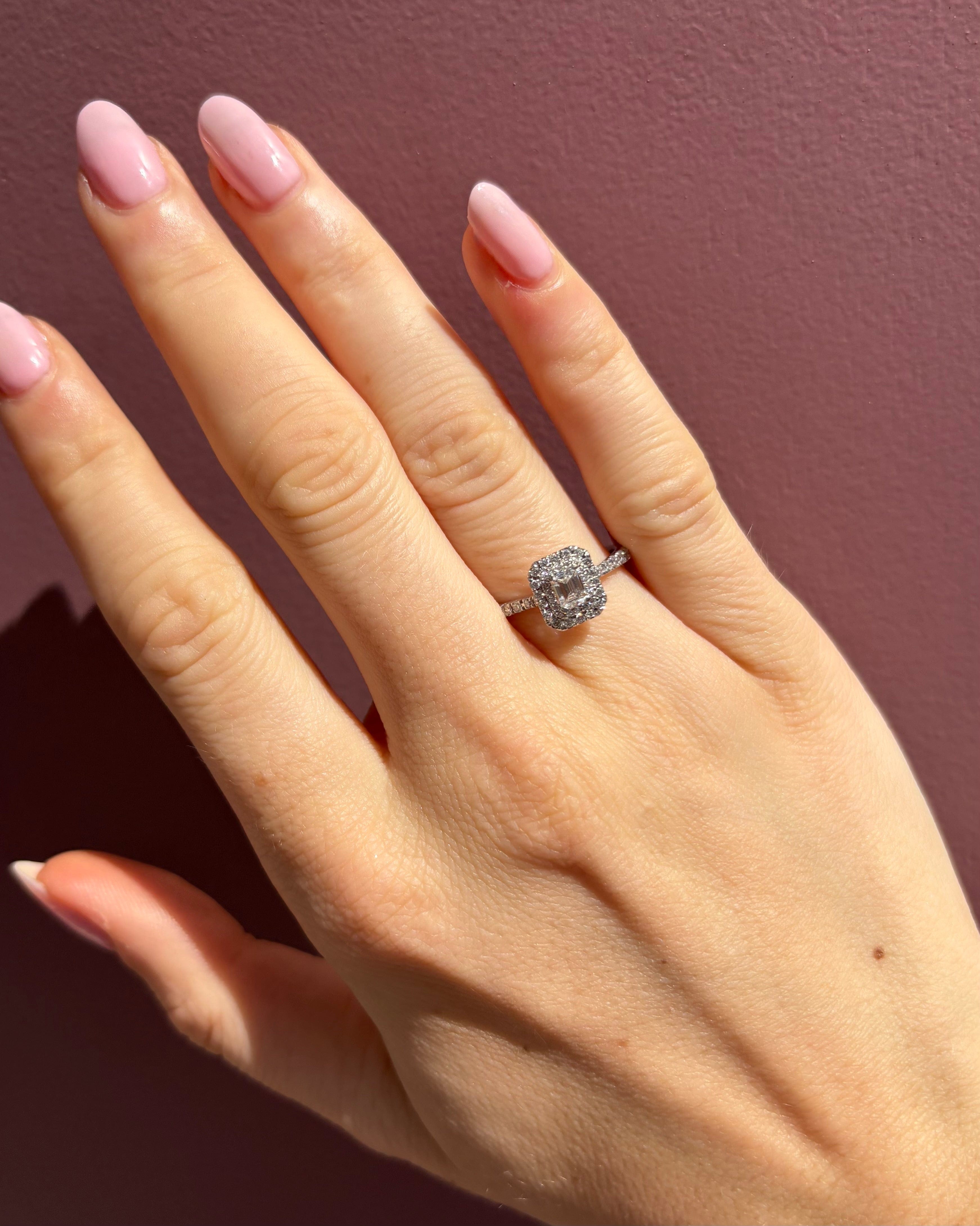 Anillo Diamantes 0.80 quilates "Diame"