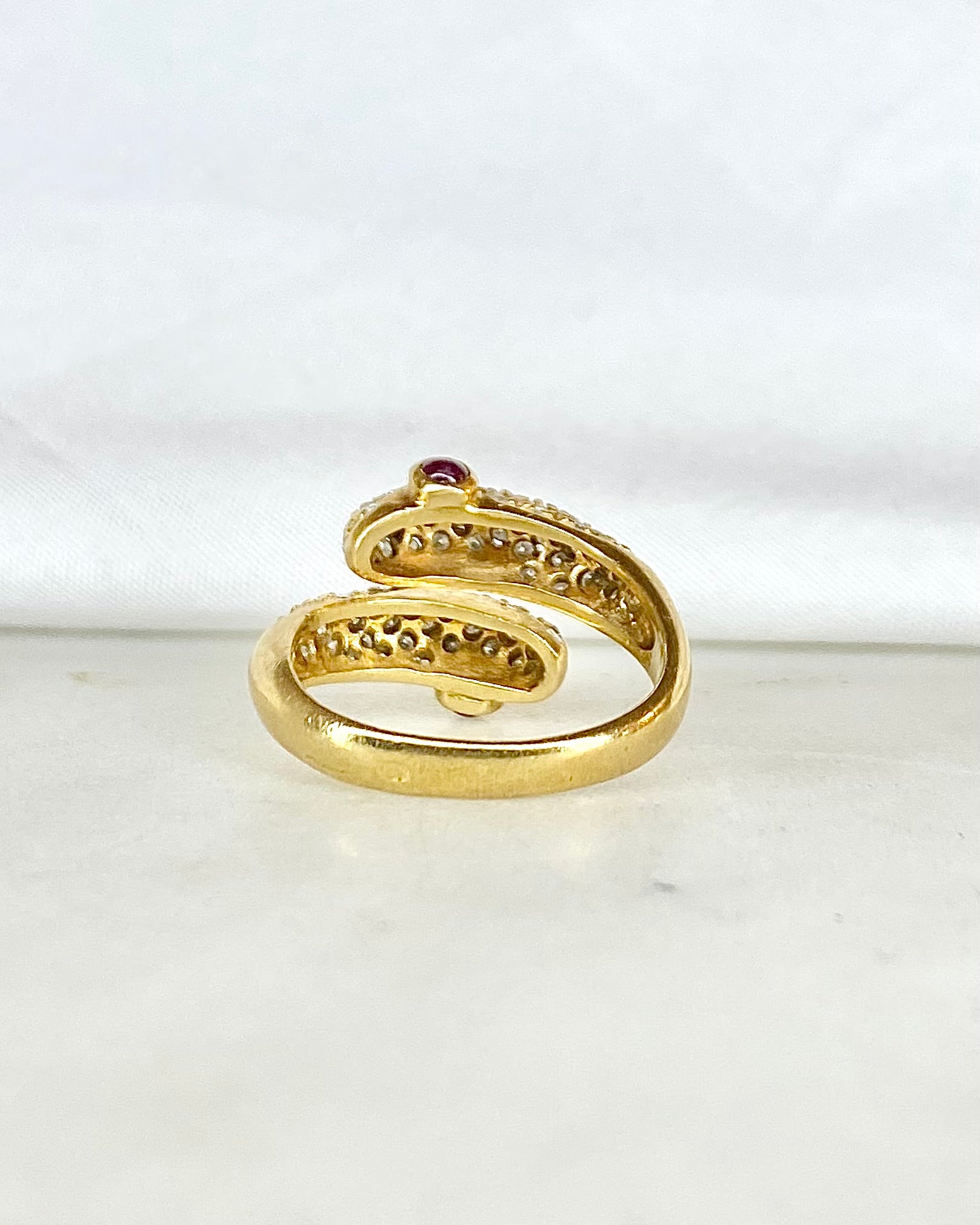 Bague Serpent Vintage Rubis & Diamants 0.66 carat "Sierra"