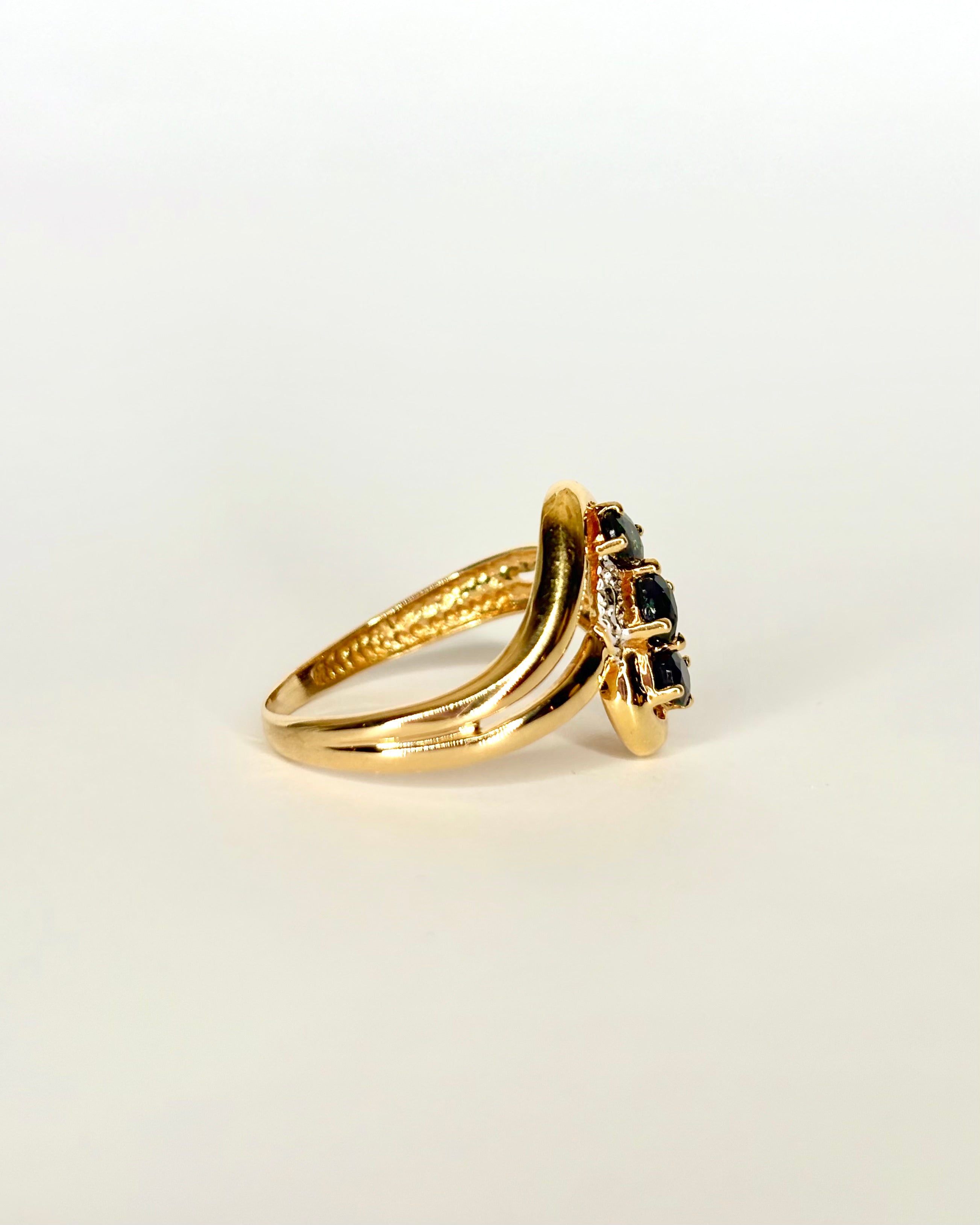 Bague Tourbillon Saphirs 0.30 ct "Odette"
