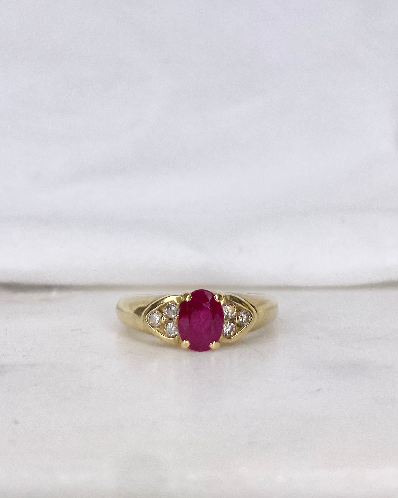 Bague Trilogie Rubis 1.10 carat & Diamants "Samia"