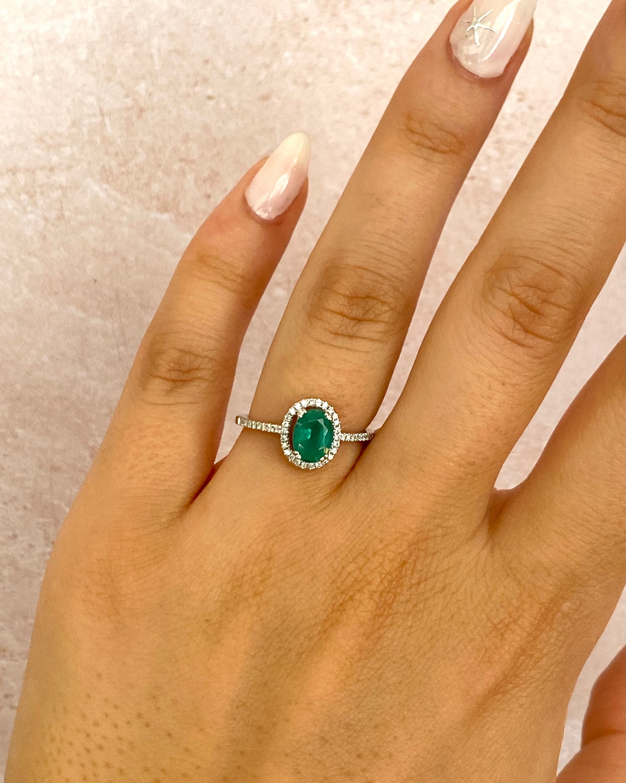 Solitaire Emerald Ring 0.97 carat & Diamonds 0.21 carat "Edwina"