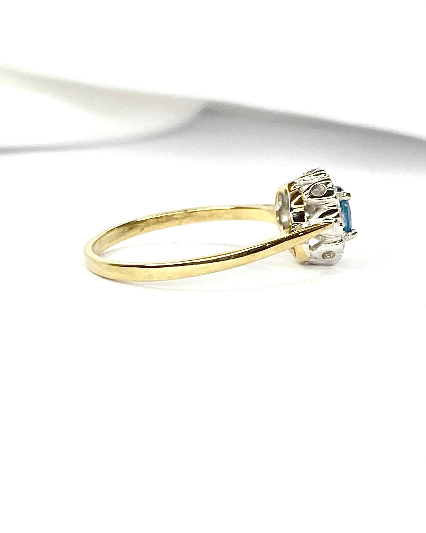 Marguerite Topaz & Diamonds Ring "Lina"