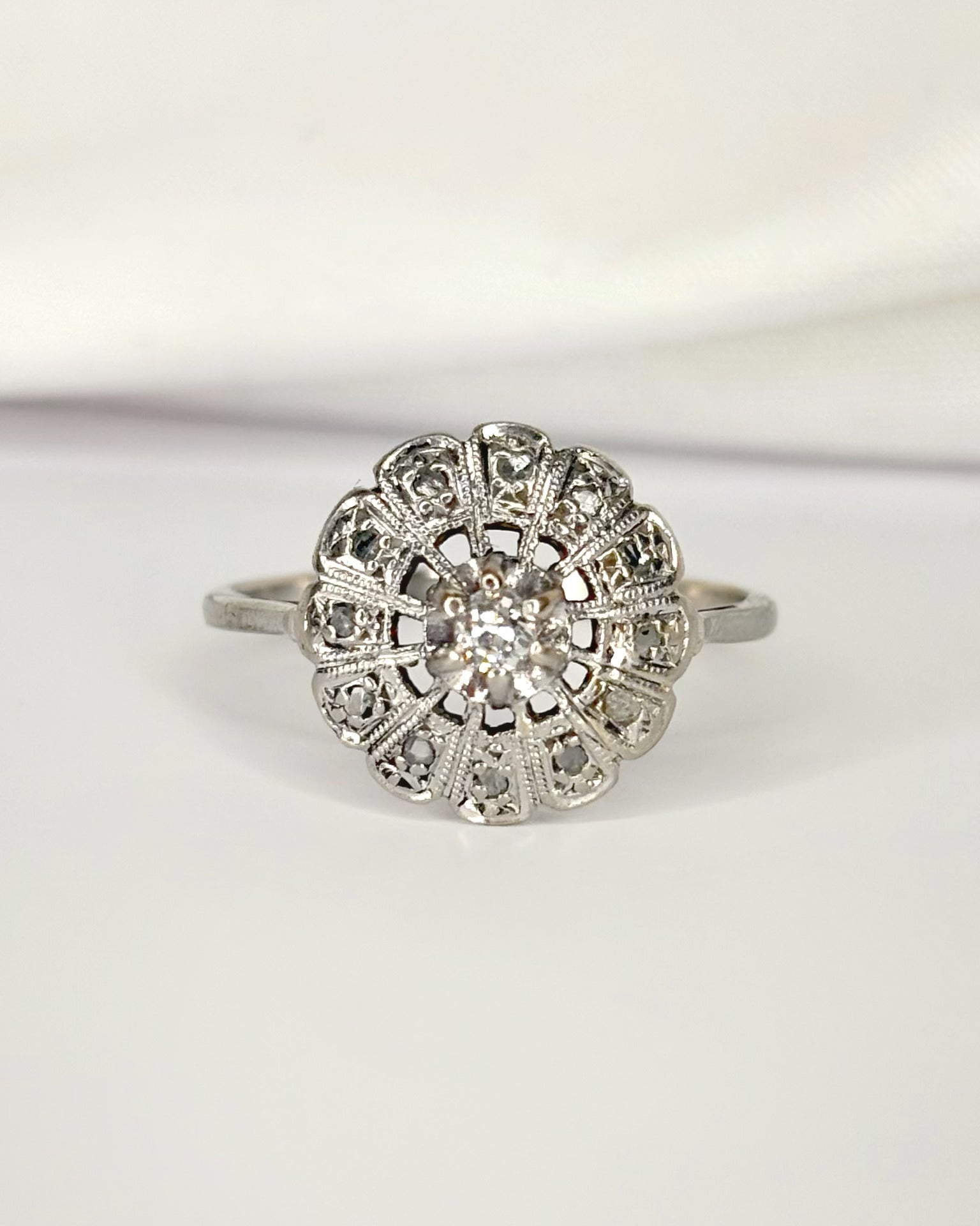 Bague Marguerite Art-Déco Diamants "Noelle"