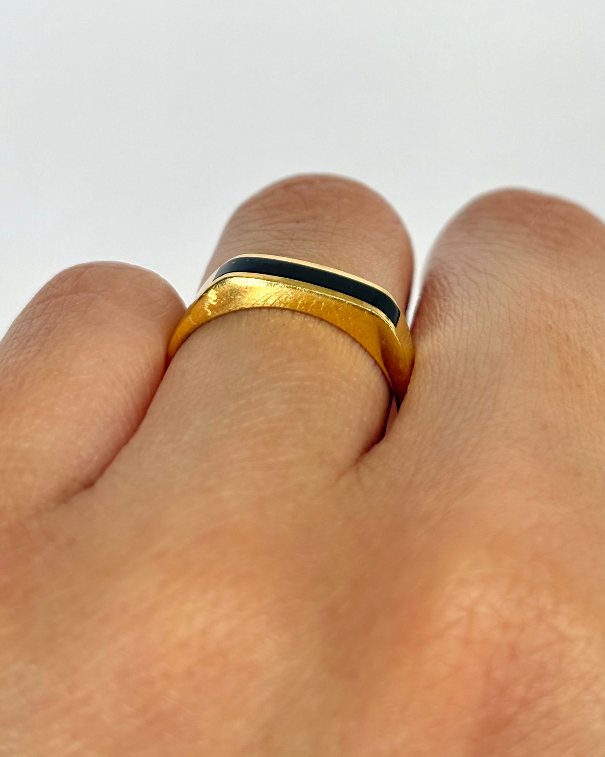 Sello de Oro Amarillo de 18 quilates "Manel"