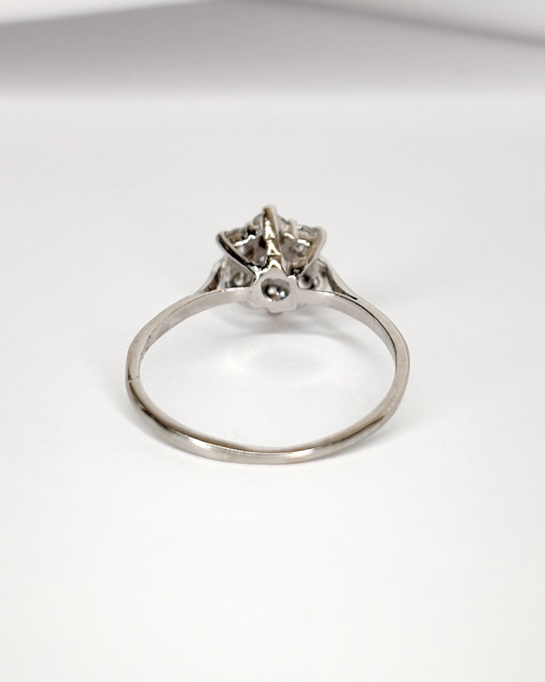 Bague Marguerite 7 Diamants "Hannah"