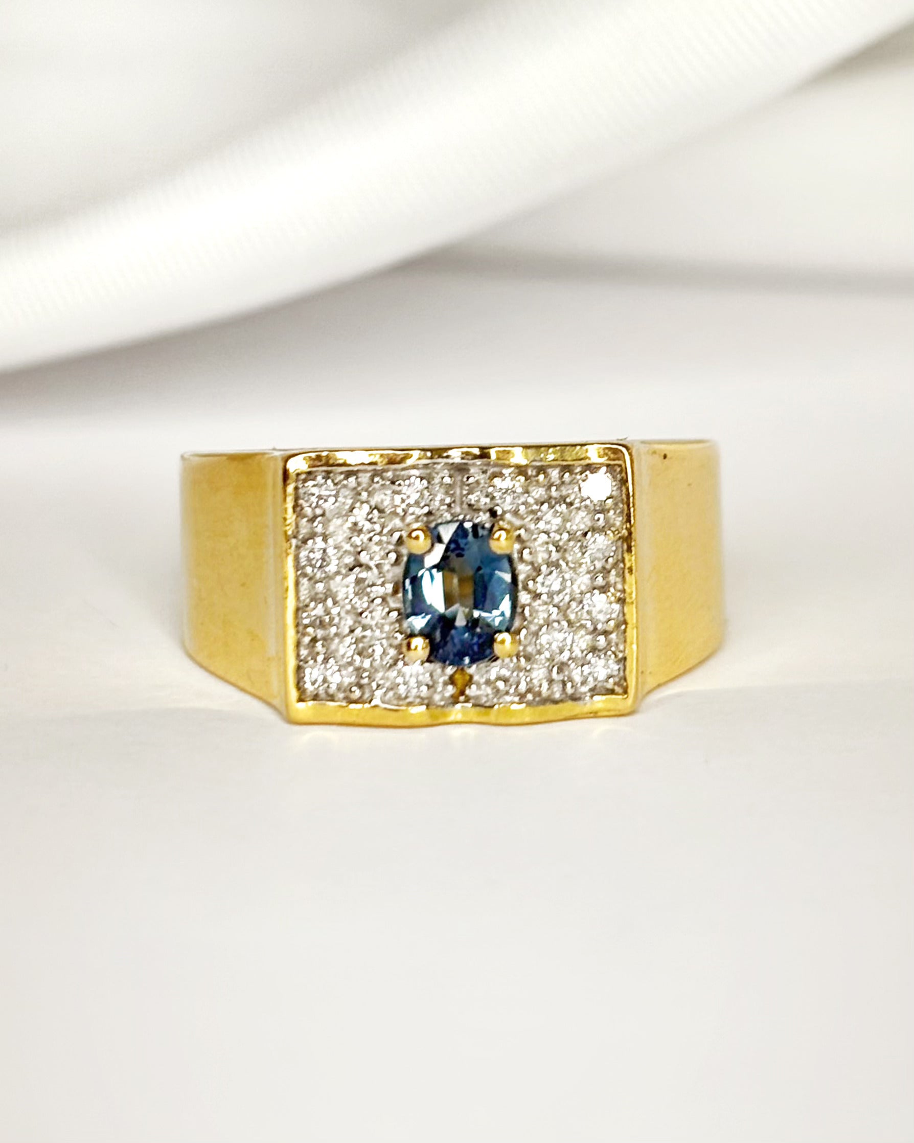 "Alexia" Sapphire & Diamond Signet Ring